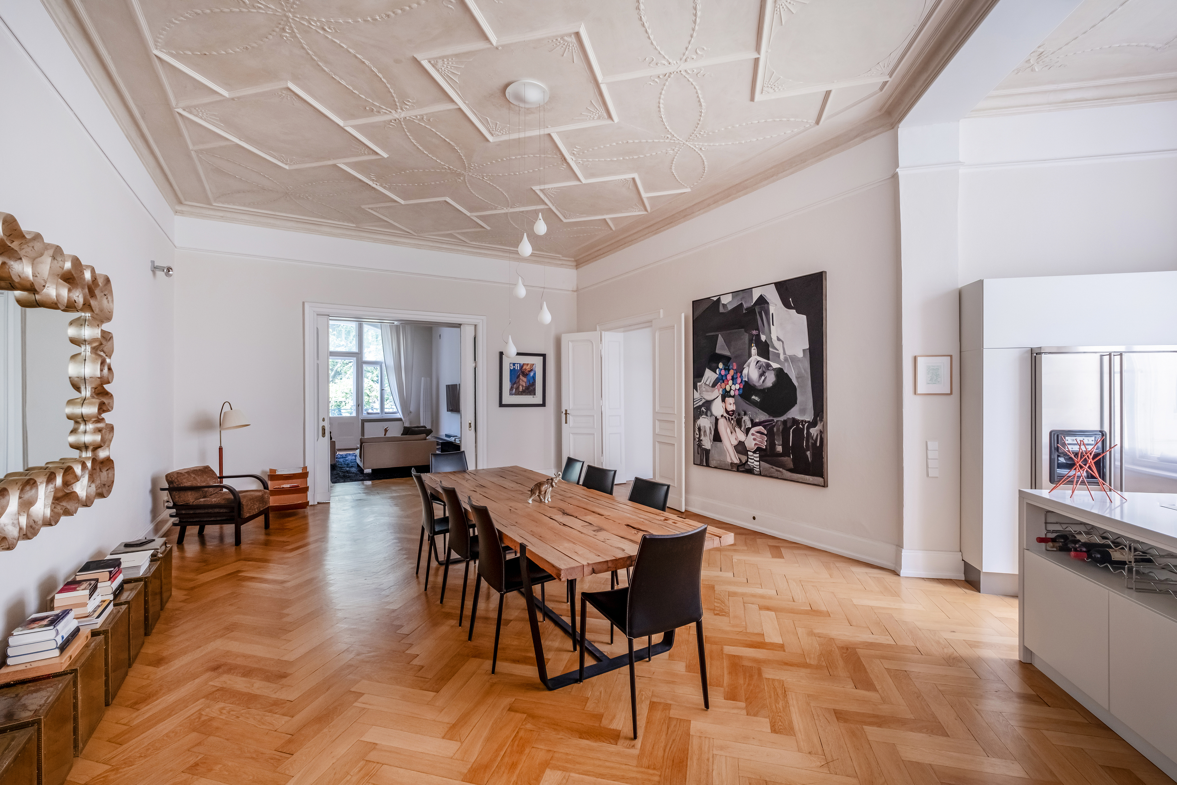 Savoir-vivre in Schöneberg – Prachtaltbau am Viktoria-Luise-Platz