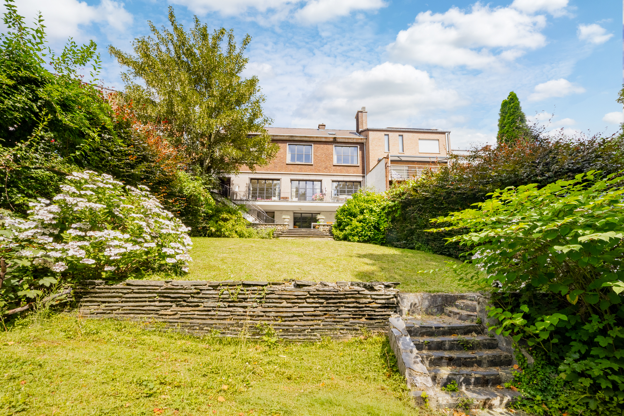 Magnificent house located in the Hocheporte district