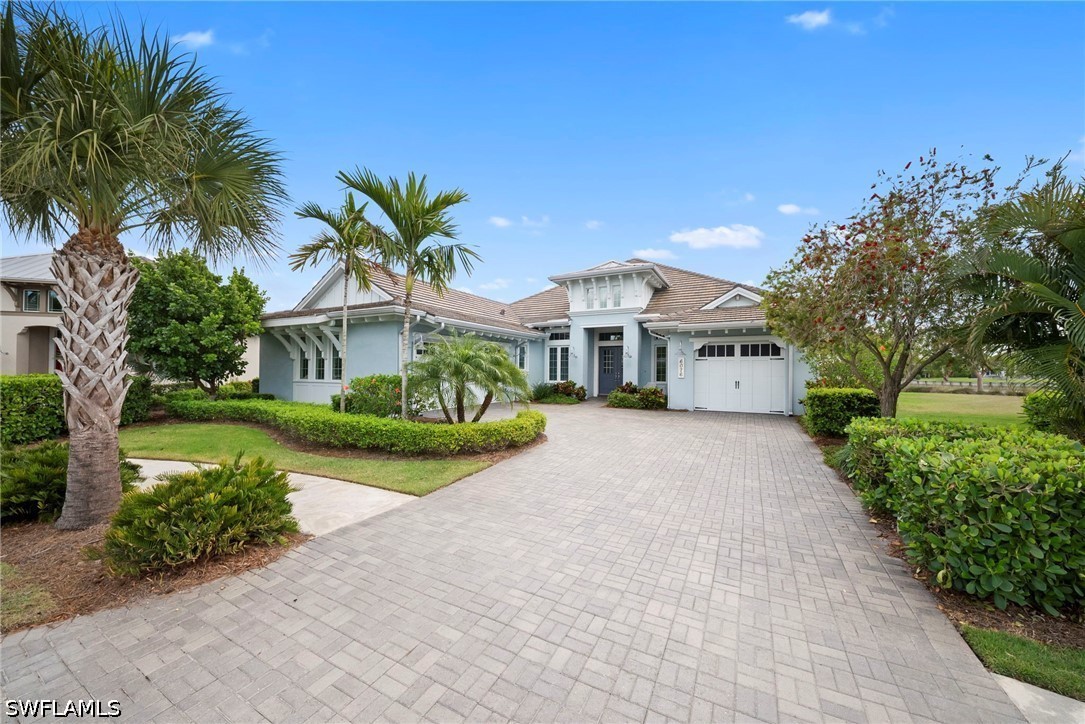 Exceptional 3-Bed+Den Residence Isles of Collier Preserve