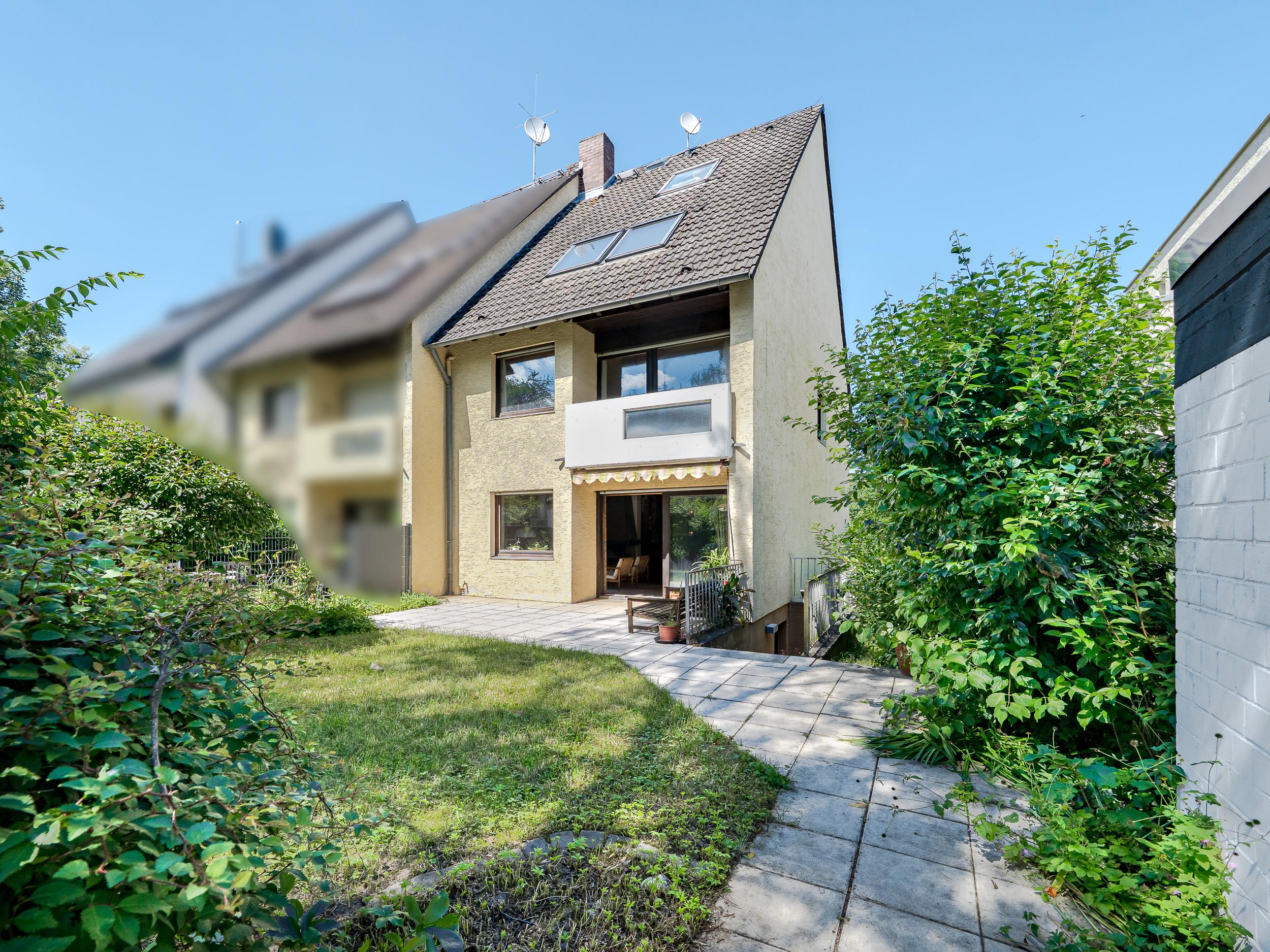 Großzügiges Reihenendhaus mit großem Potenzial in Top Lage