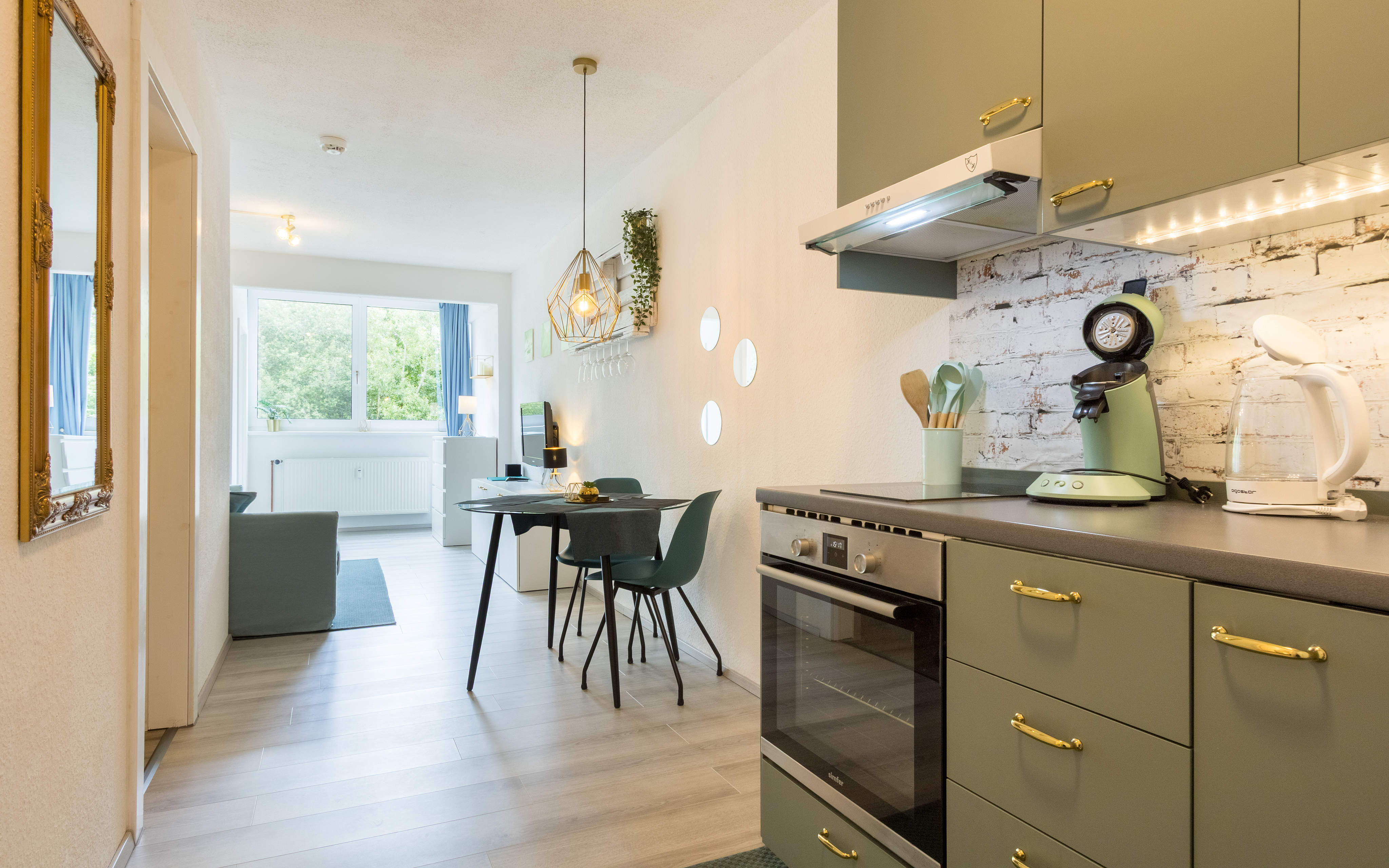 Premium-Ferienwohnung in Schönberg-Holm (saniert & möbliert)