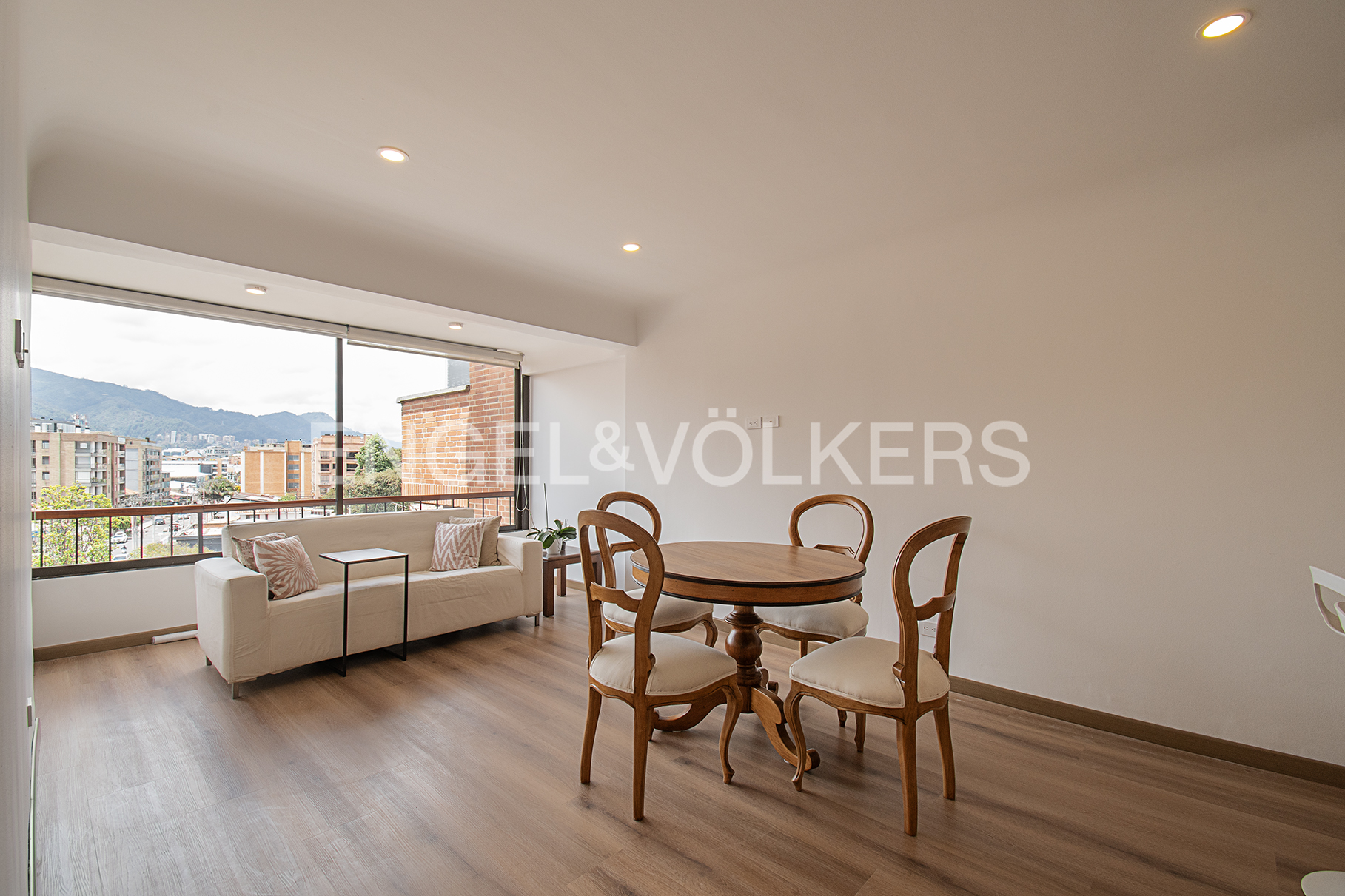 Moderno apartamento amoblado para arriendo en La Calleja