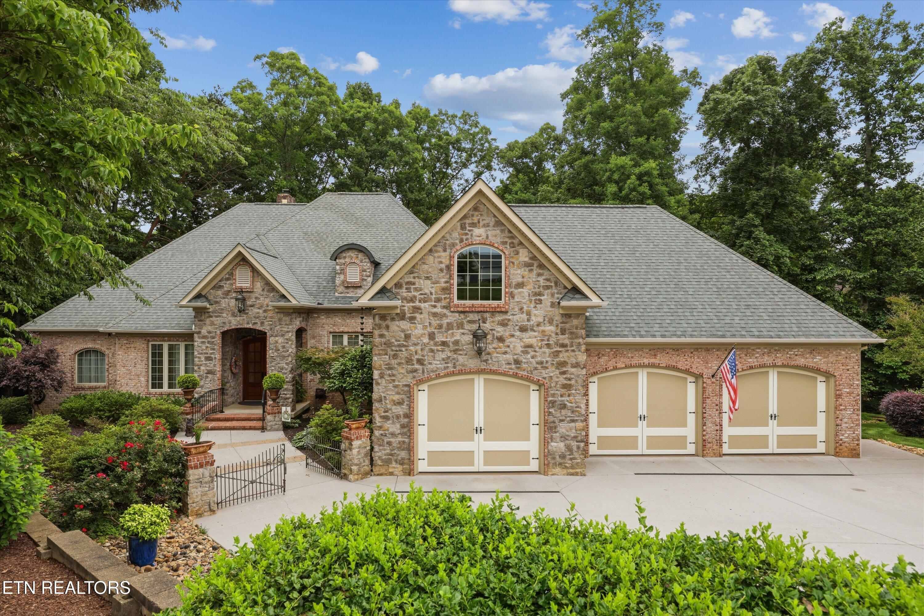 Refined Living in Tellico Village