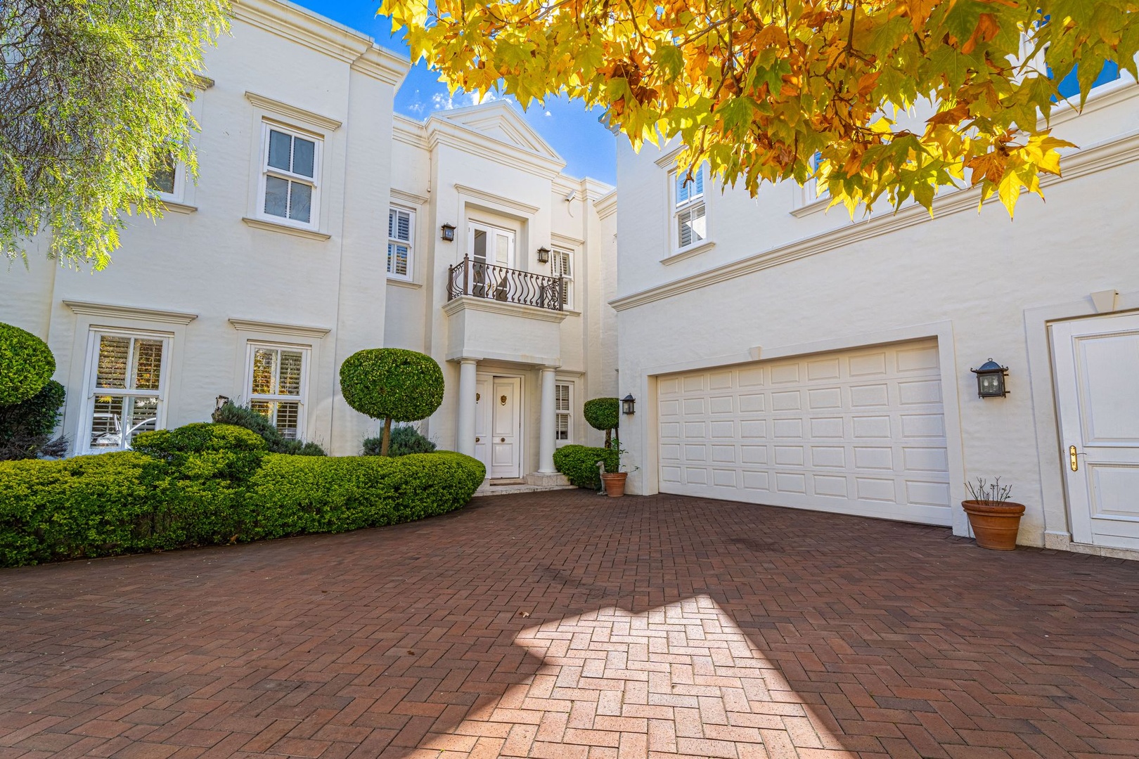 Grand Georgian Cluster  One of Only Four  Prime Bryanston