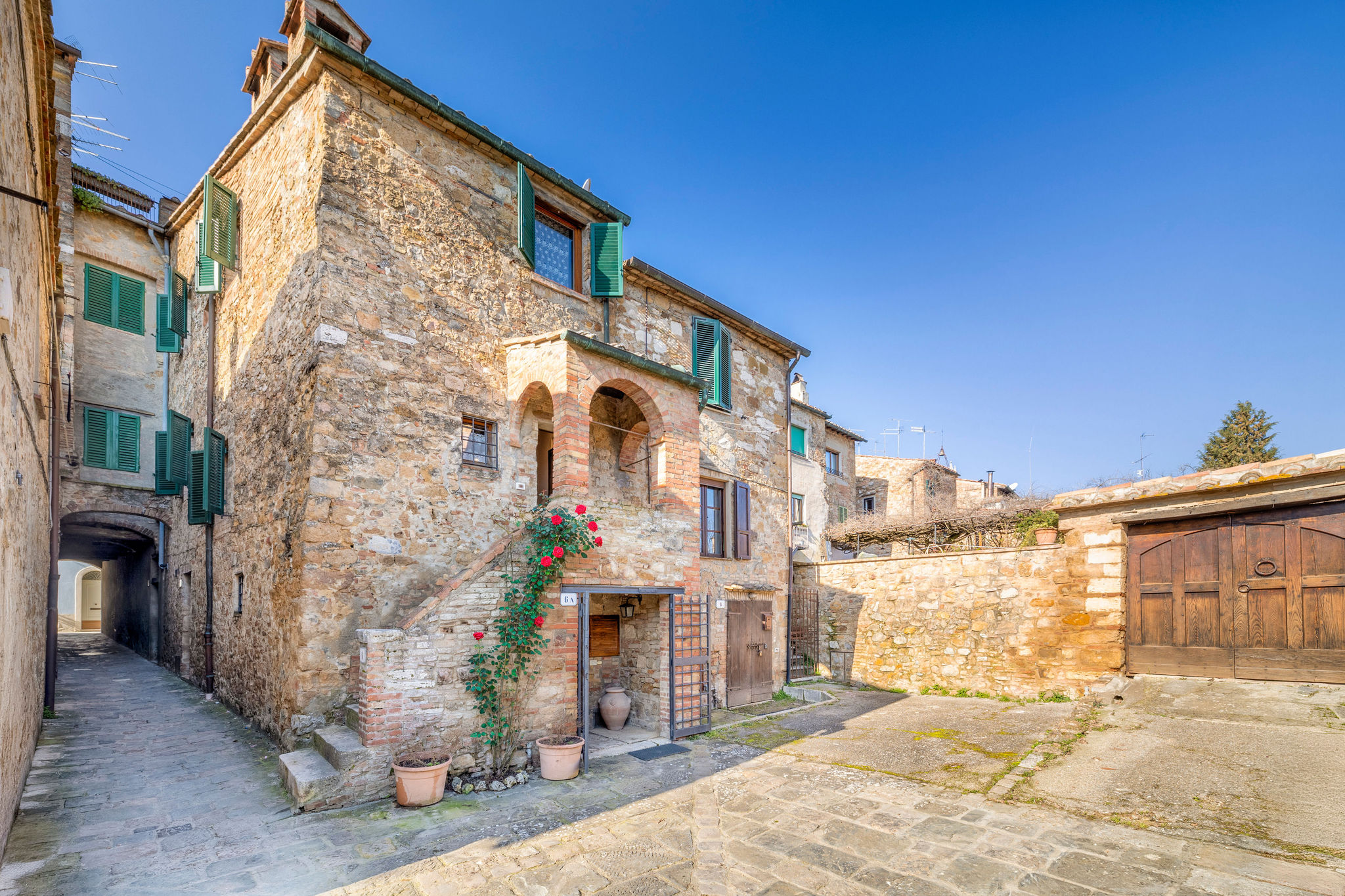 Lovely townhouse in San Quirico d'Orcia