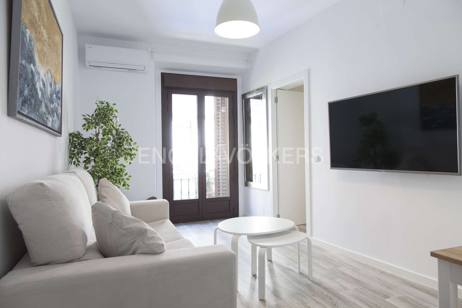 Impresionante piso de un dormitorio cerca de Gran Via