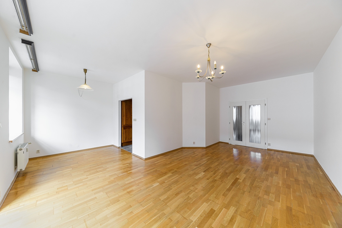 Rent an apartment 3+1 in the residential complex Hvězda