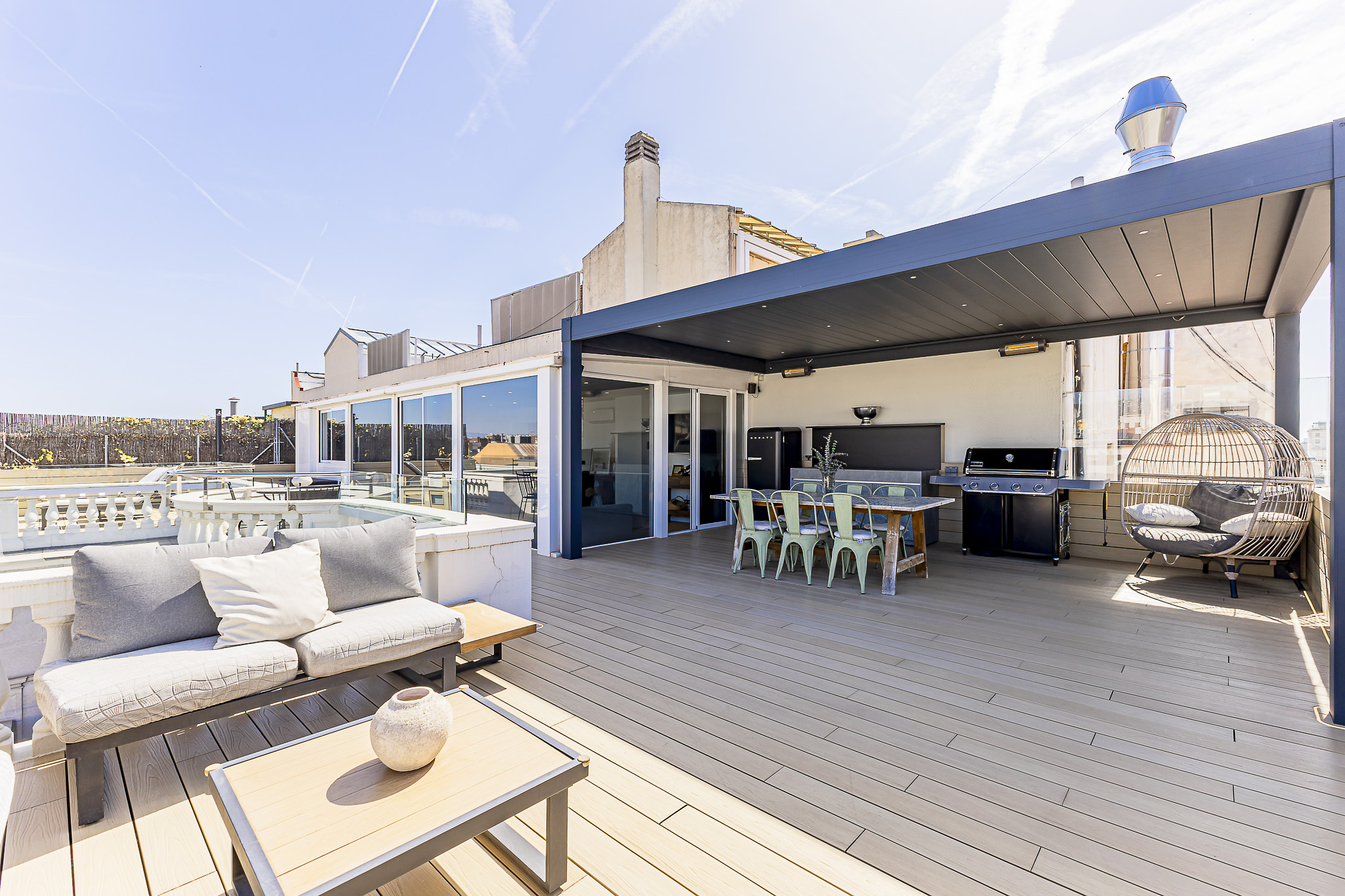 Exclusivo ático situado junto al Paseo de Gracia