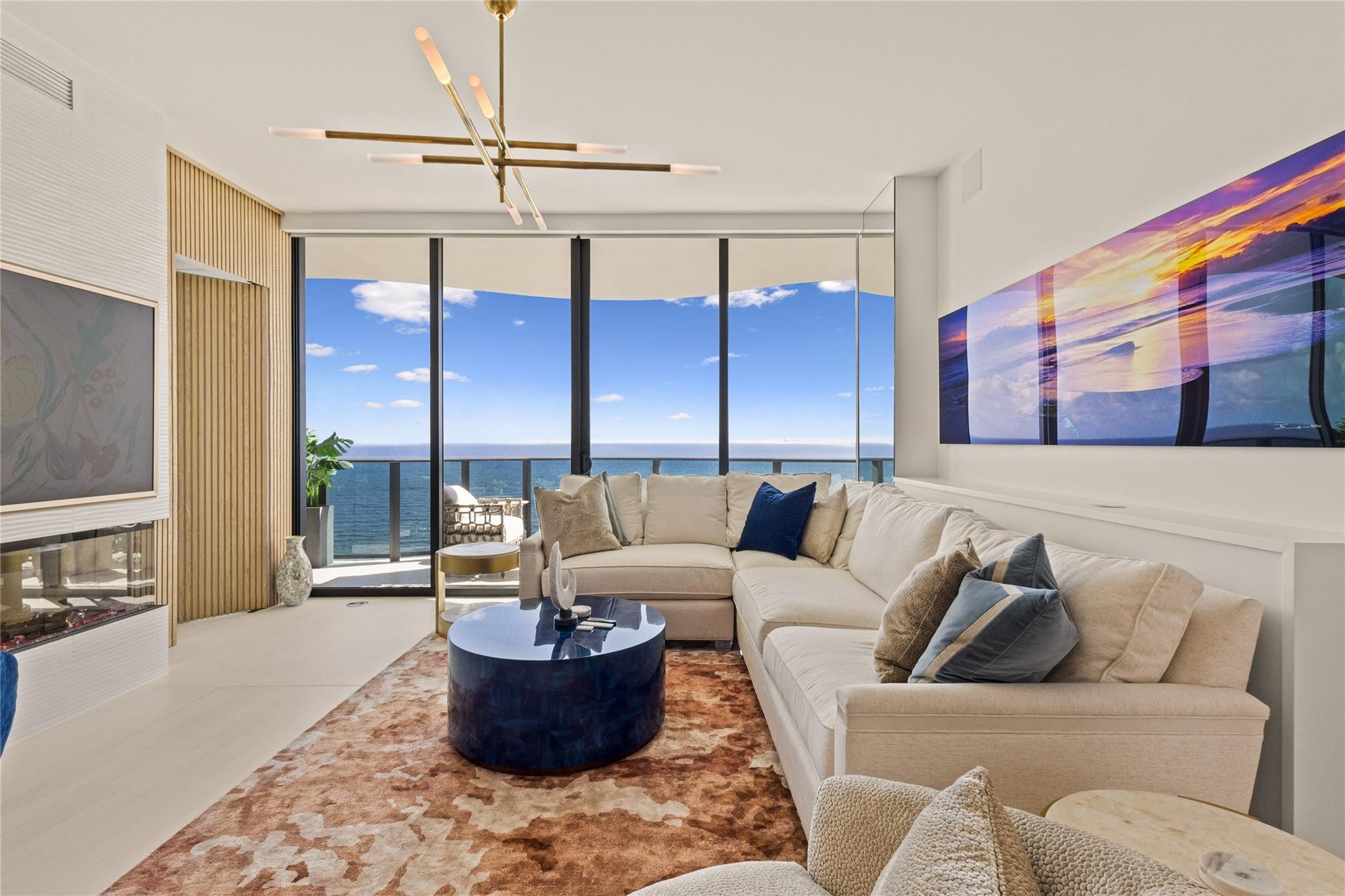 Oceanfront Lower Penthouse Residence