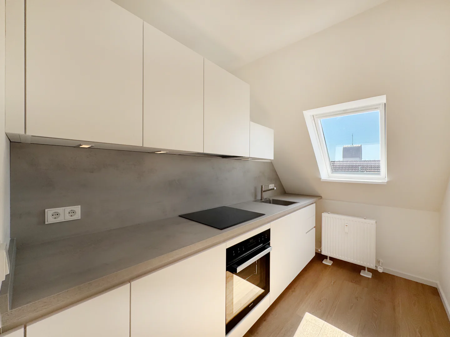 Erstbezug: Moderne Dachgeschosswohnung in Tegel - Photo 3