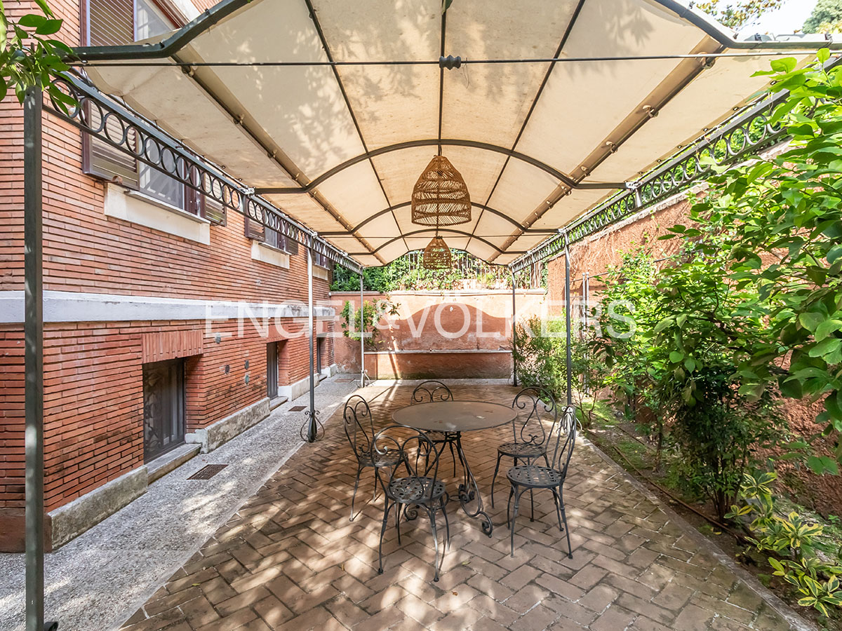 Villa in the Heart of the Aventine Hill