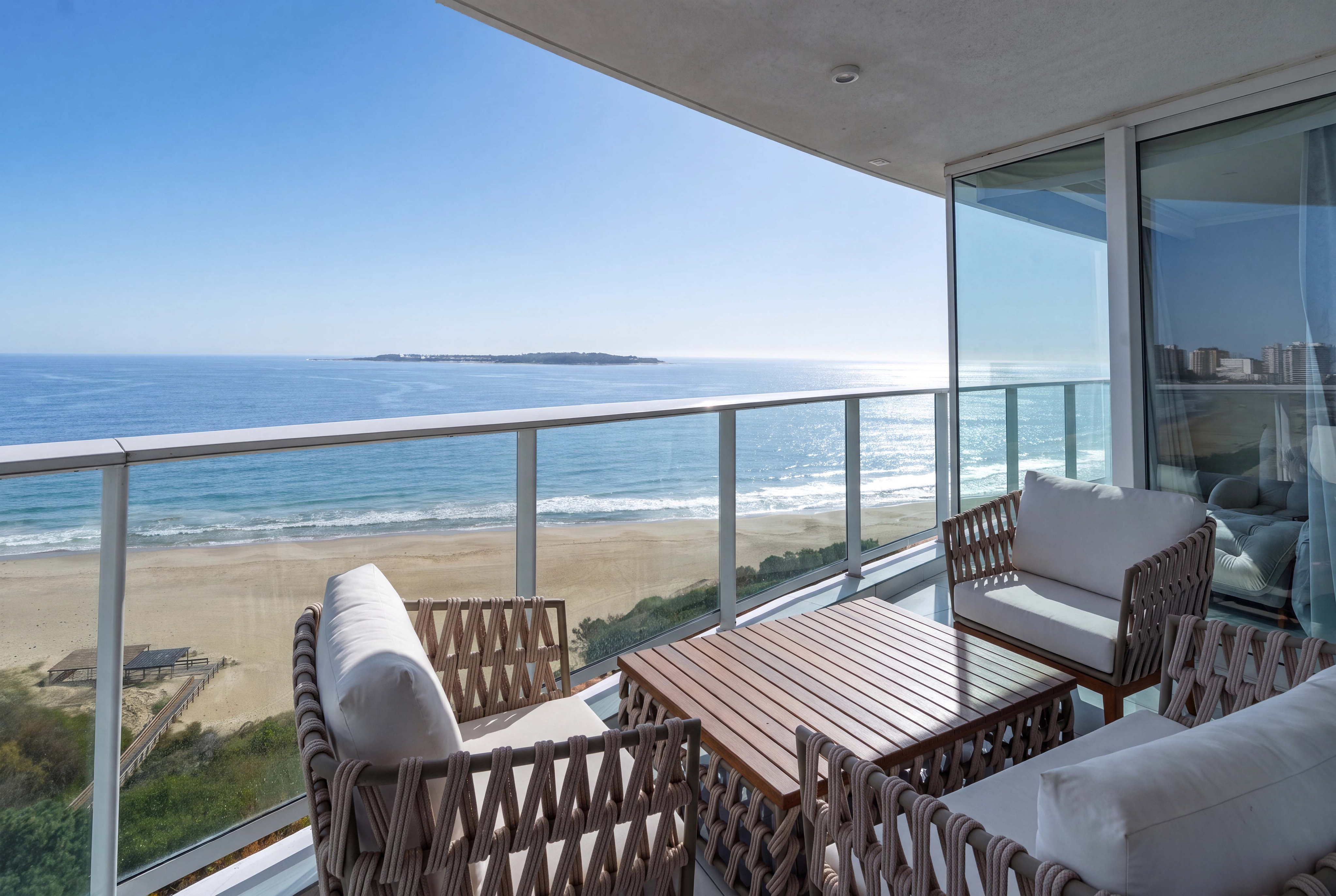 Apartment for rent, Paramount Building