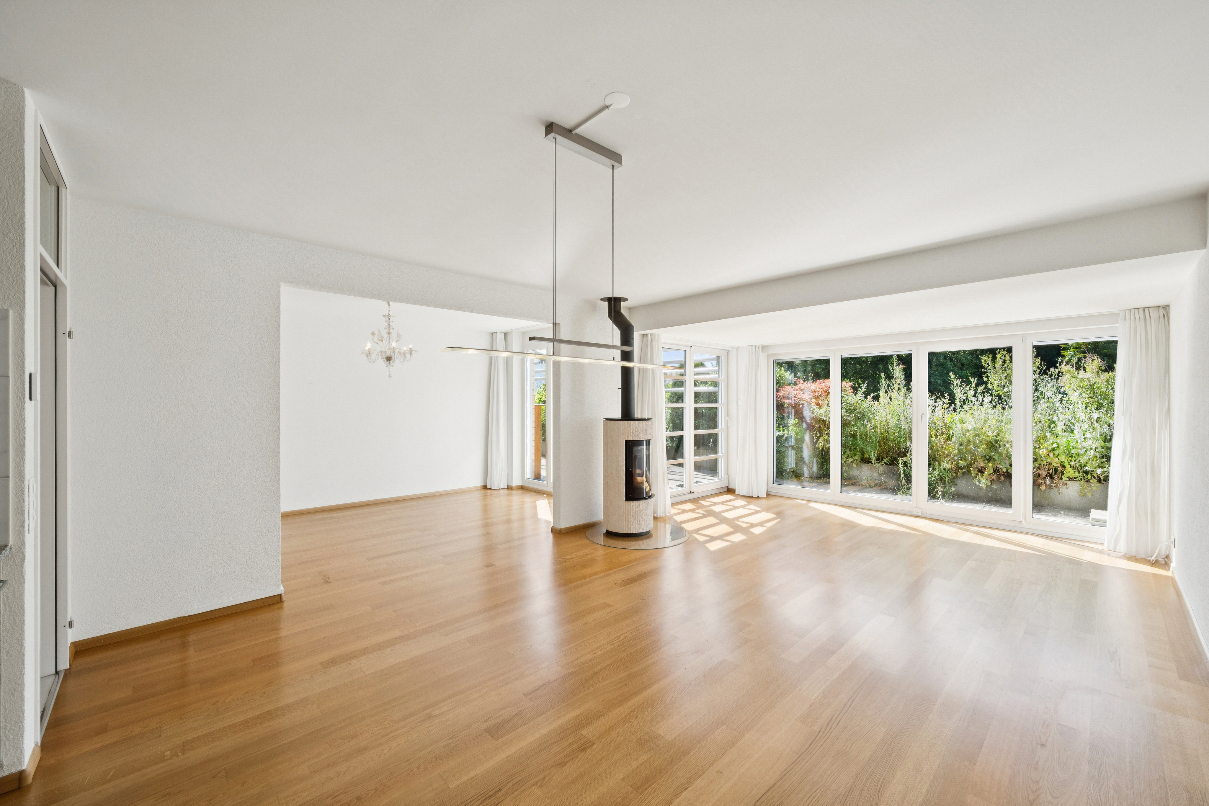 Sunny Terrace Apartment in Frenkendorf