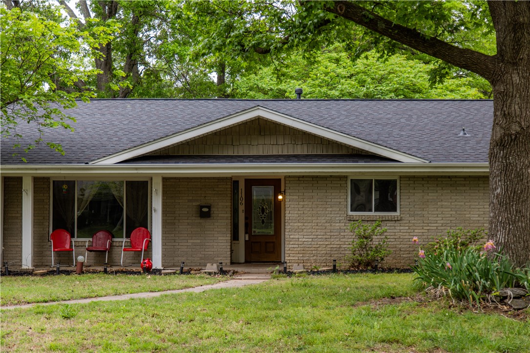 Charming Ranch-Style Home in Springdale