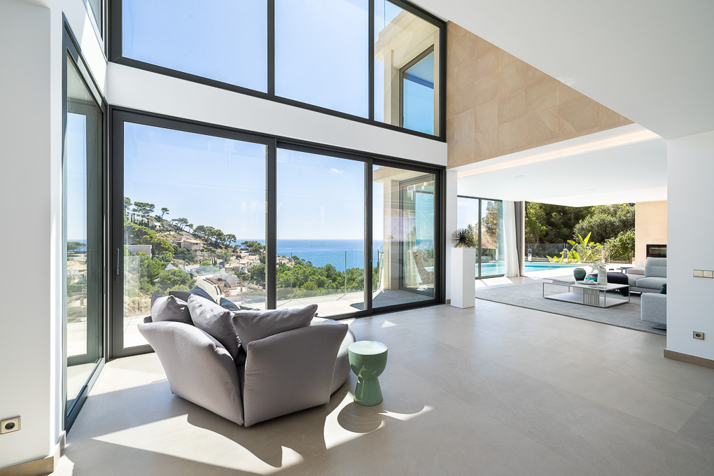 Modern villa with stunning sea views