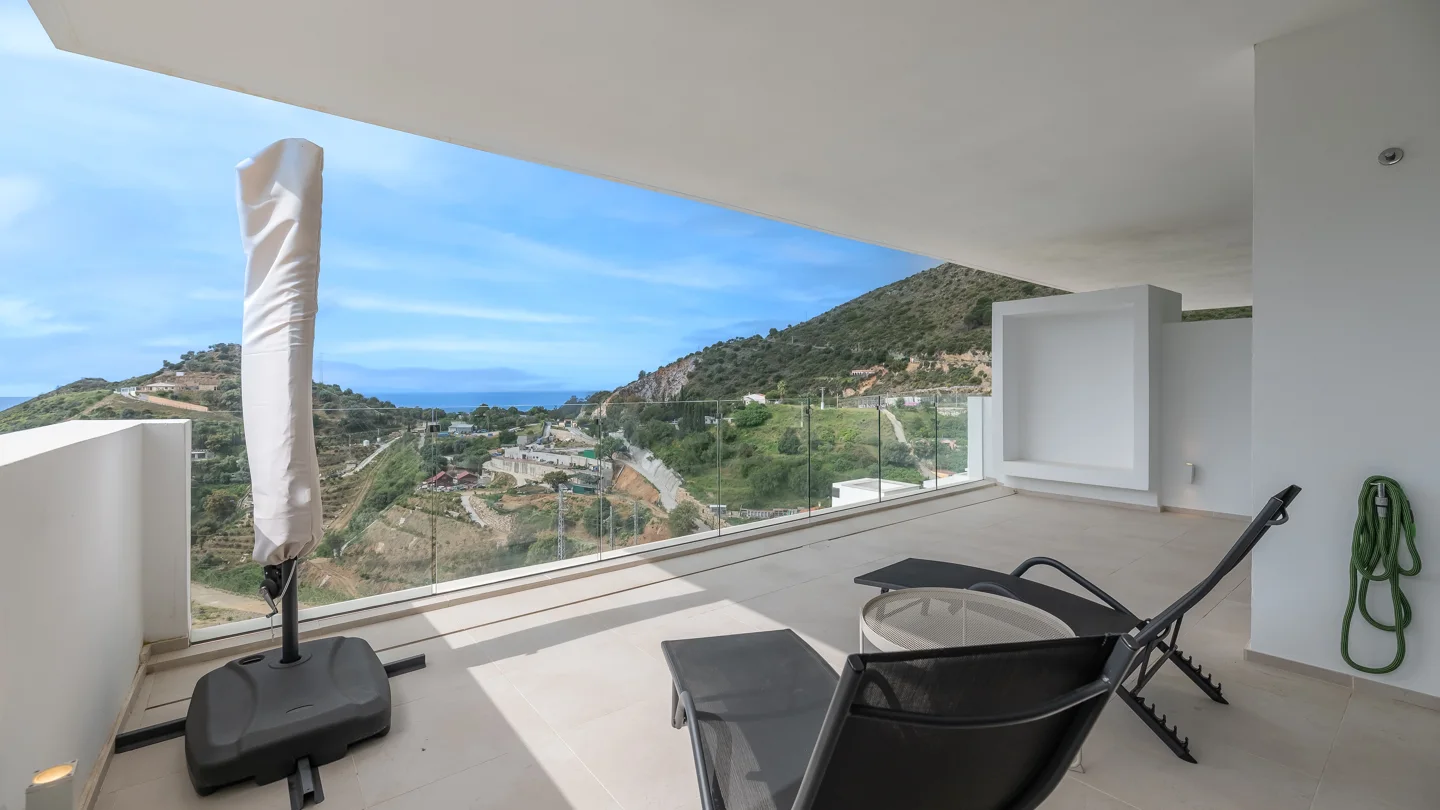 Brandneue Wohnung mit Panoramablick auf das Meer in der Nähe von Marbella