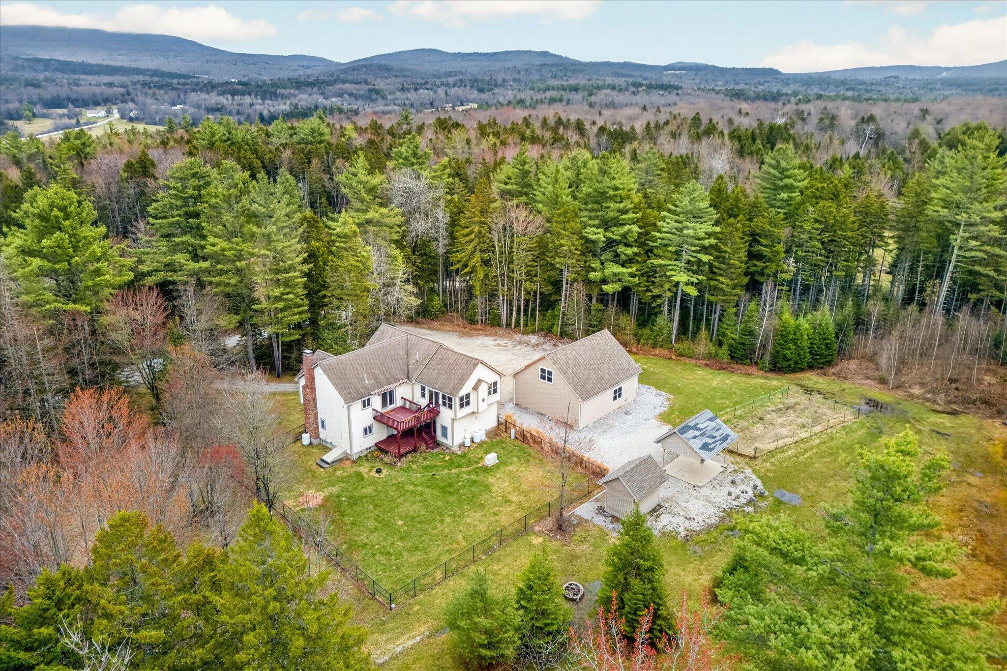 Contemporary Home on 10+/- Acres Near Okemo