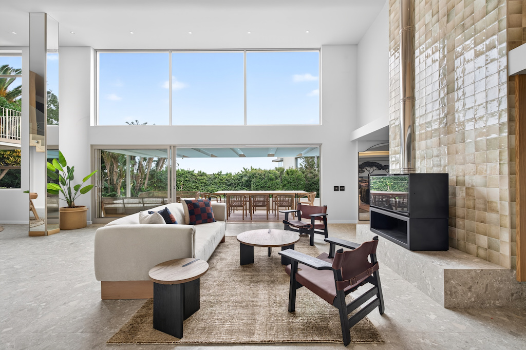 Spacious family home in Camps Bay