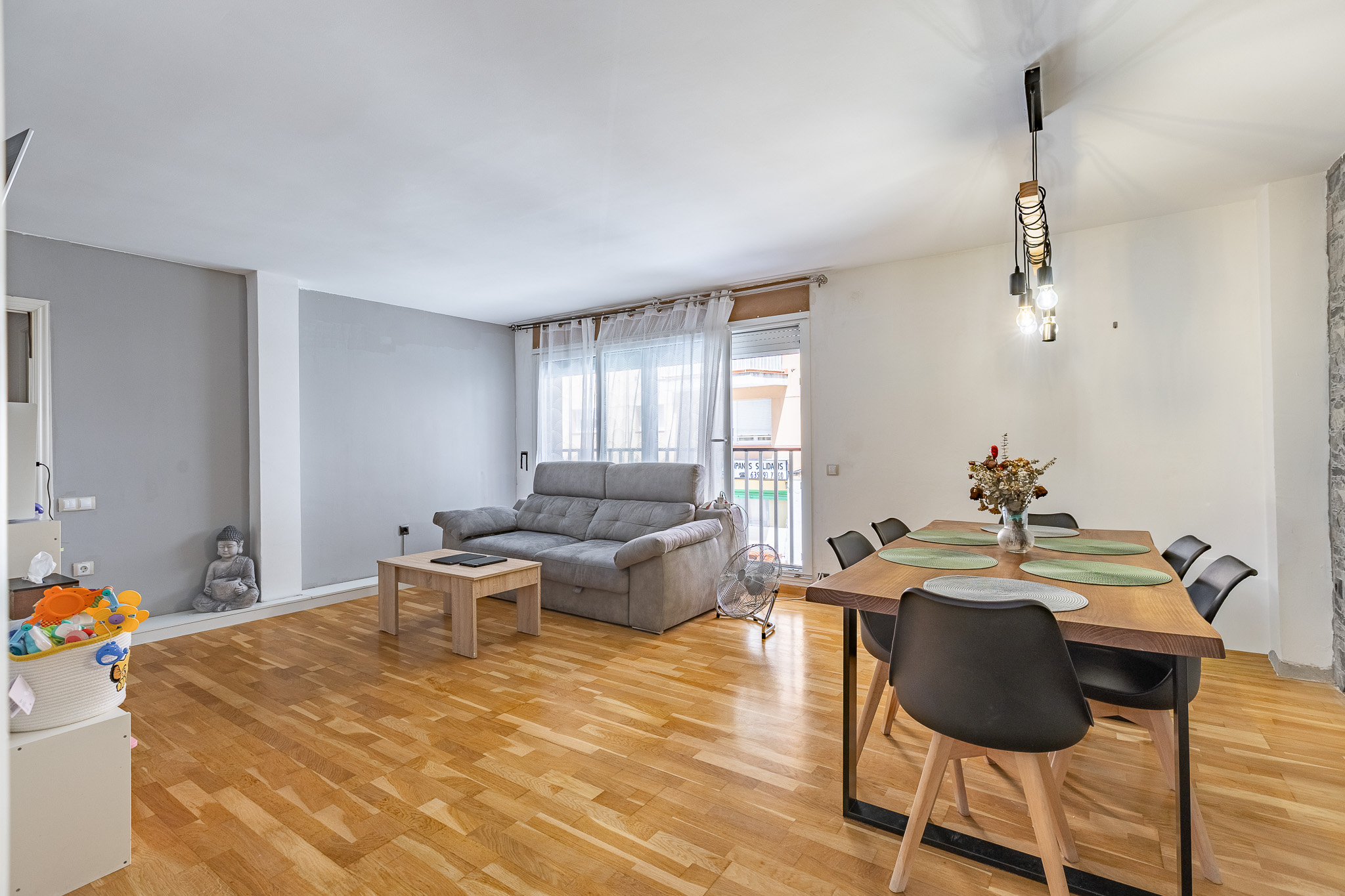 4-double-bedroom apartment near the city center