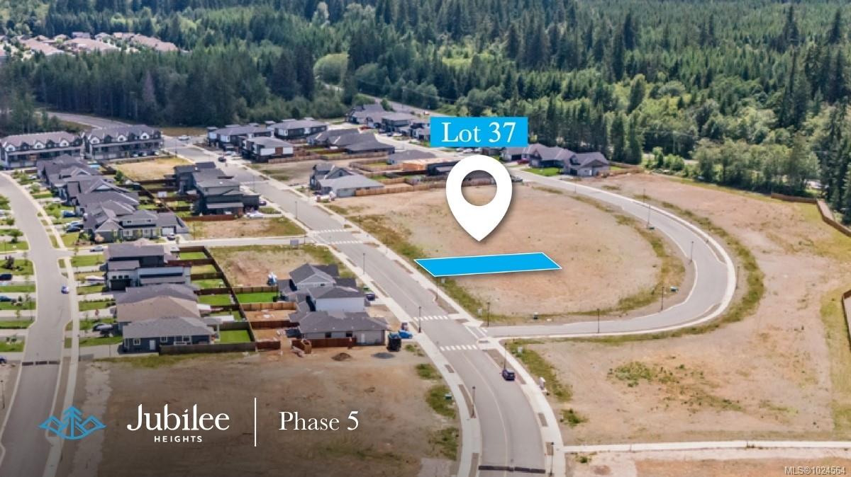 0.15 acre, level, fully serviced lot w/suite permitted!