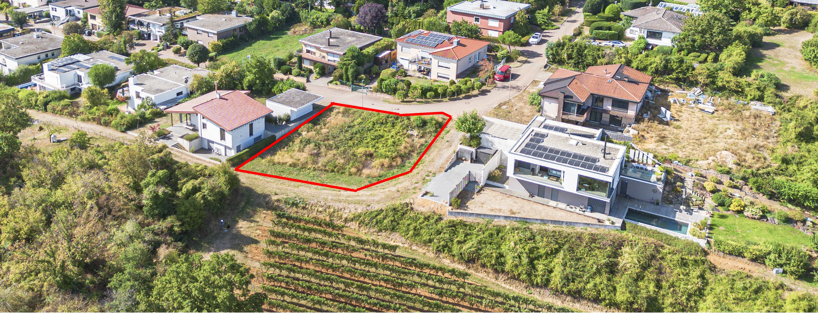 Einmalige Gelegenheit in erster Reihe - Baugrundstück mit unverbaubarem Blick in die Rheinebene!