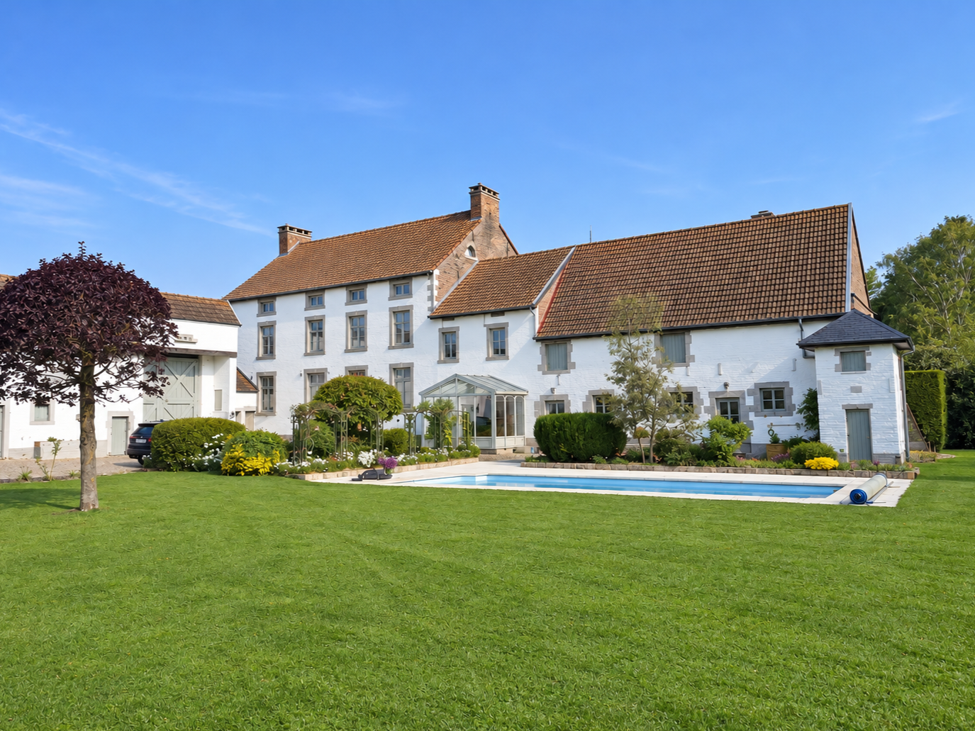 Magnificent, characterful renovated farmhouse in the heart of the countryside