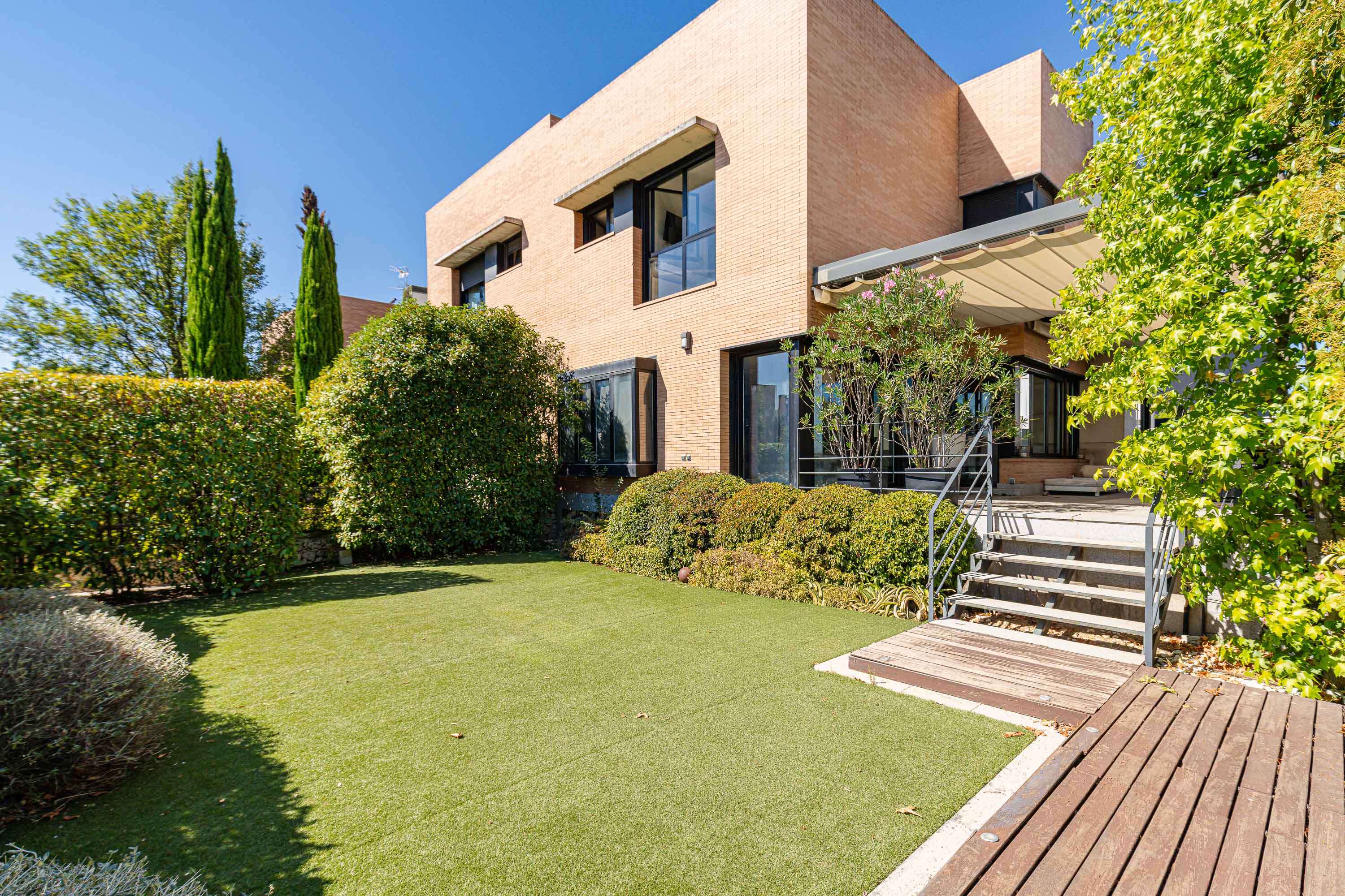 Exclusive semi-detached house in Pozuelo de Alarcón