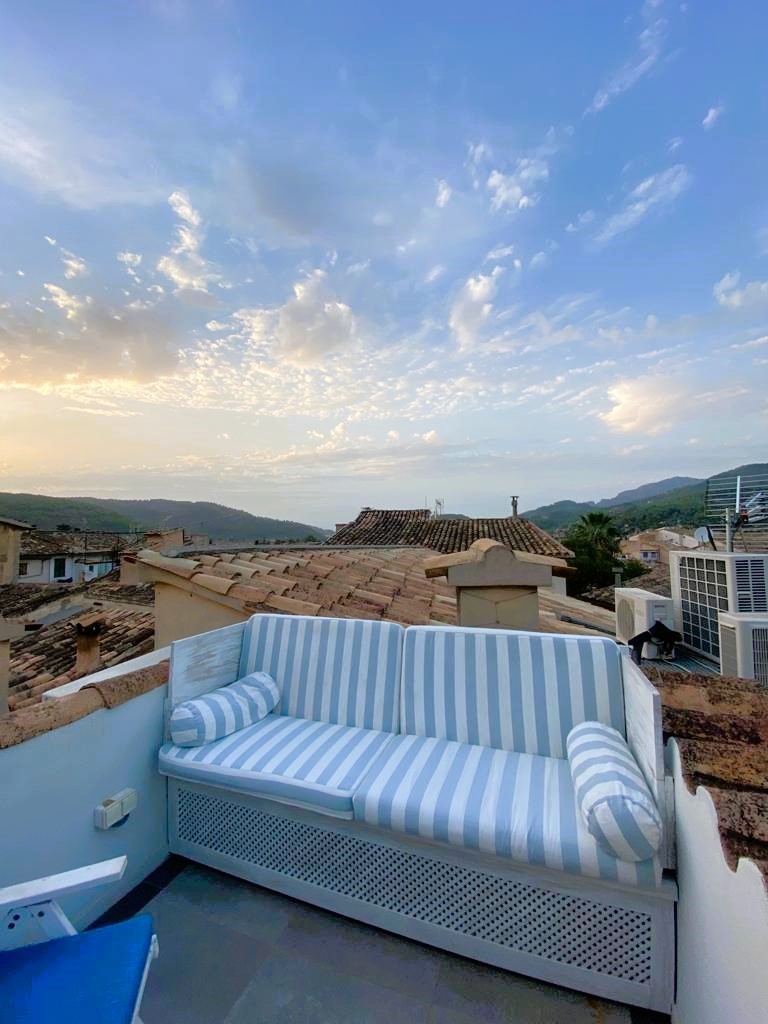 Historic townhouse with rooftop terrace and views in Sóller – Temporary rental