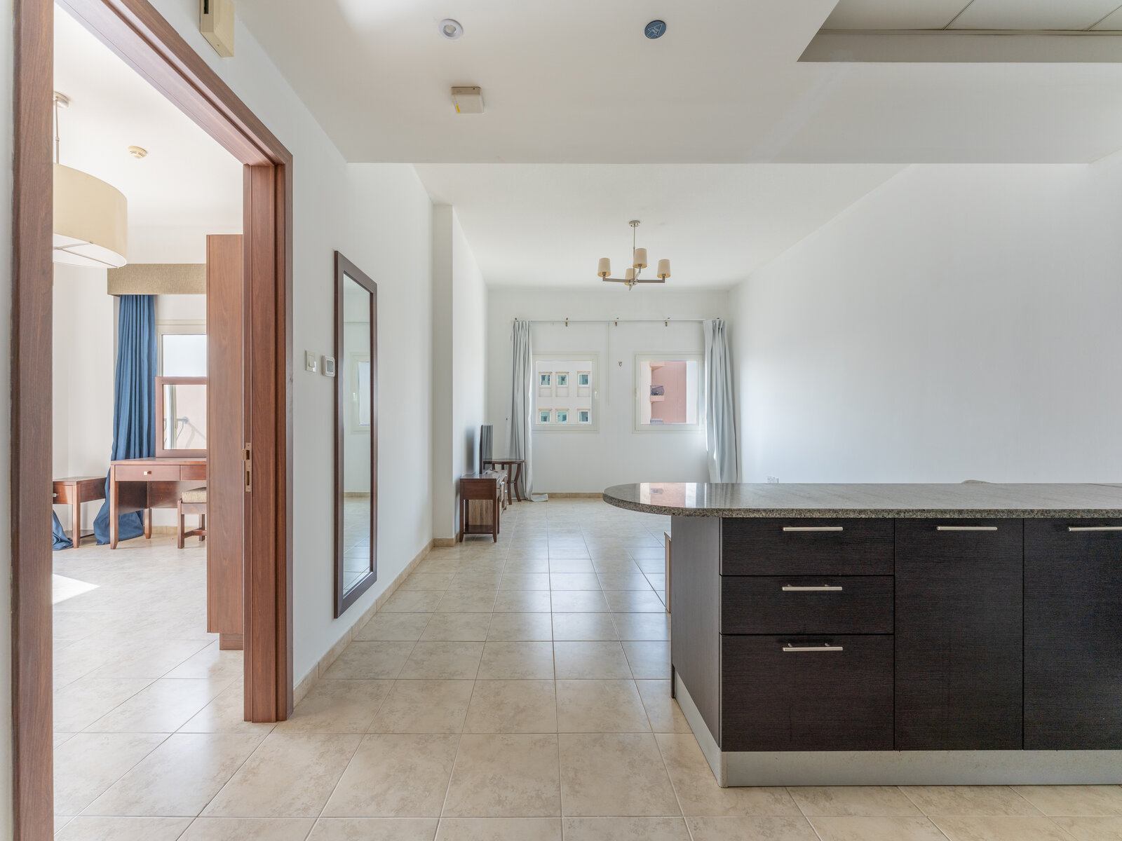 High Floor | Vacant | Semi-Furnished | Spacious