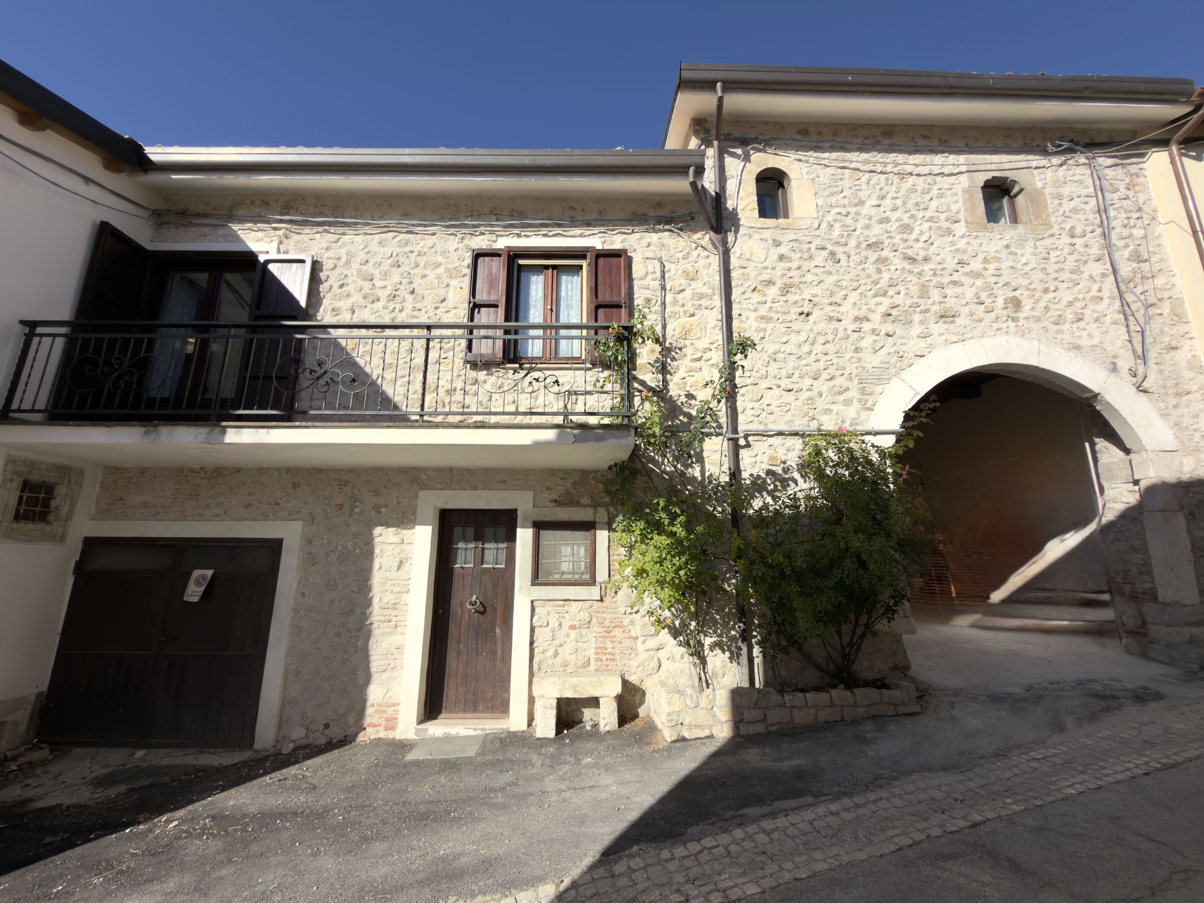 Historic elegance in Scoppito: renovated apartment with fireplace