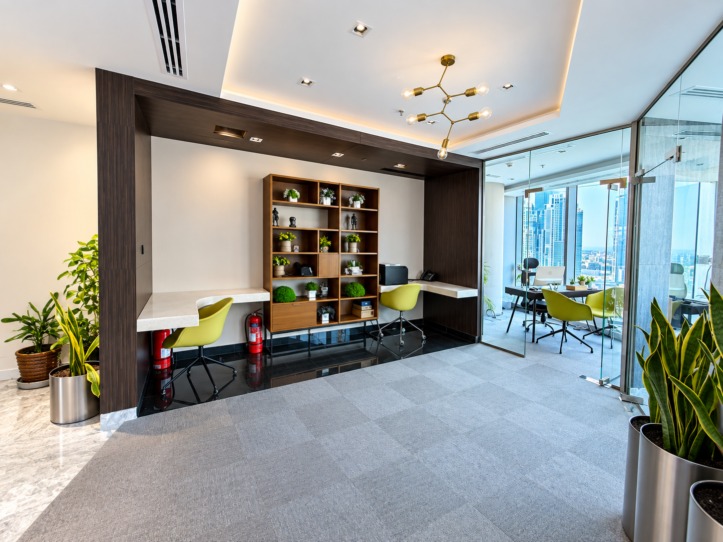 High Floor | Burj View | Modern Fitted | Vacant