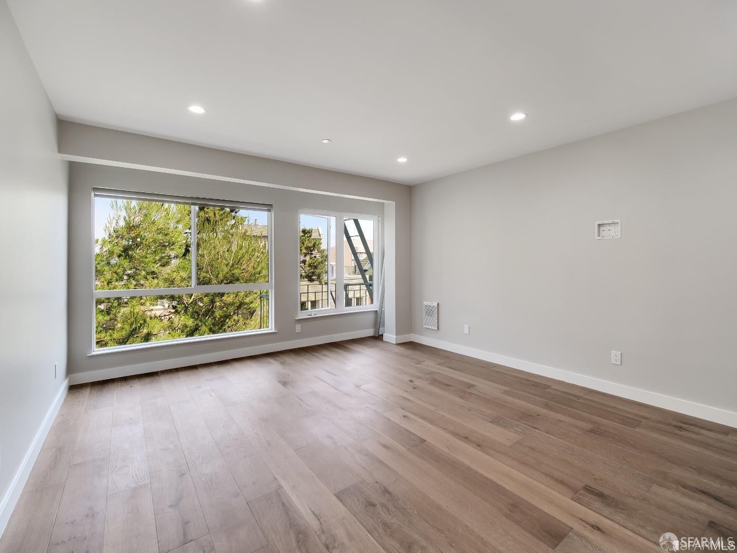 Modern Living Above Lafayette Park