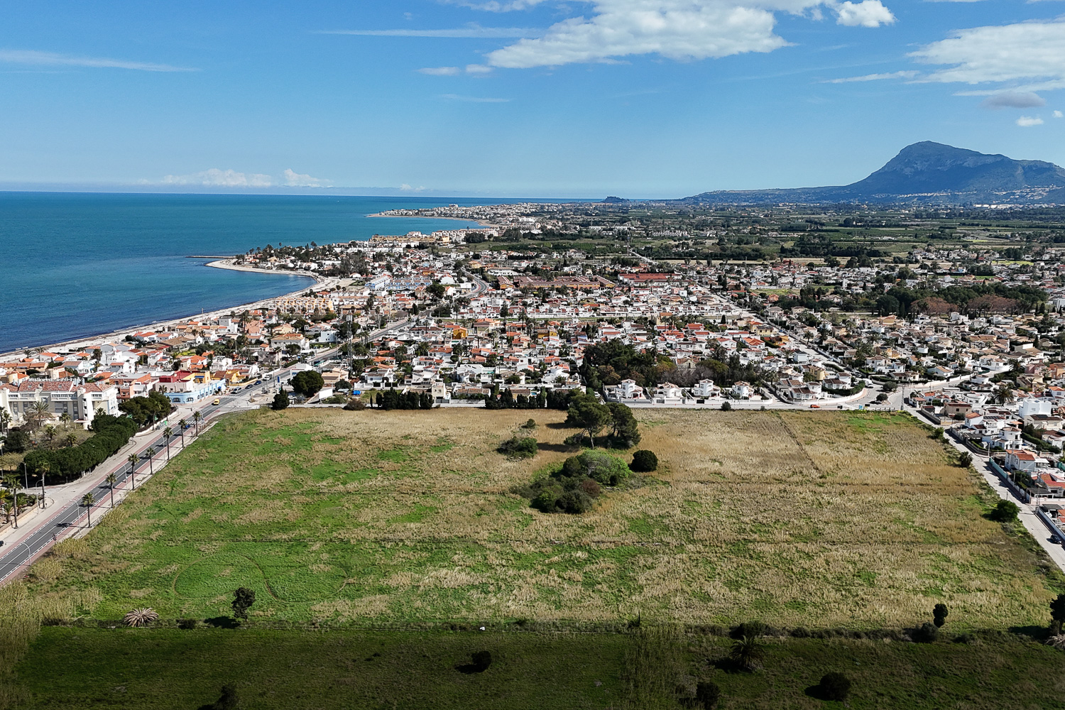 52,000 m² plot with a valid license for a campsite in Denia