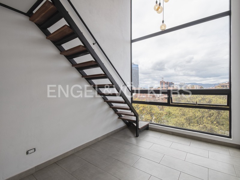 Moderno apartamento para arriendo en Chicó