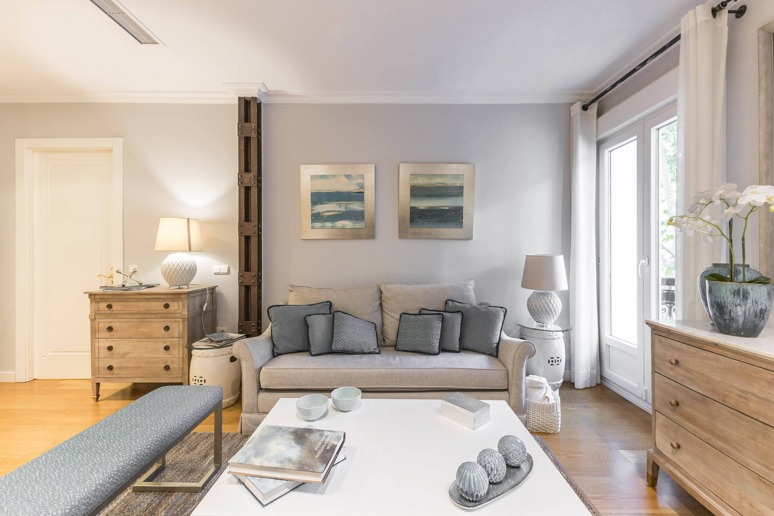Classic, elegant apartment for rent in Salamanca District