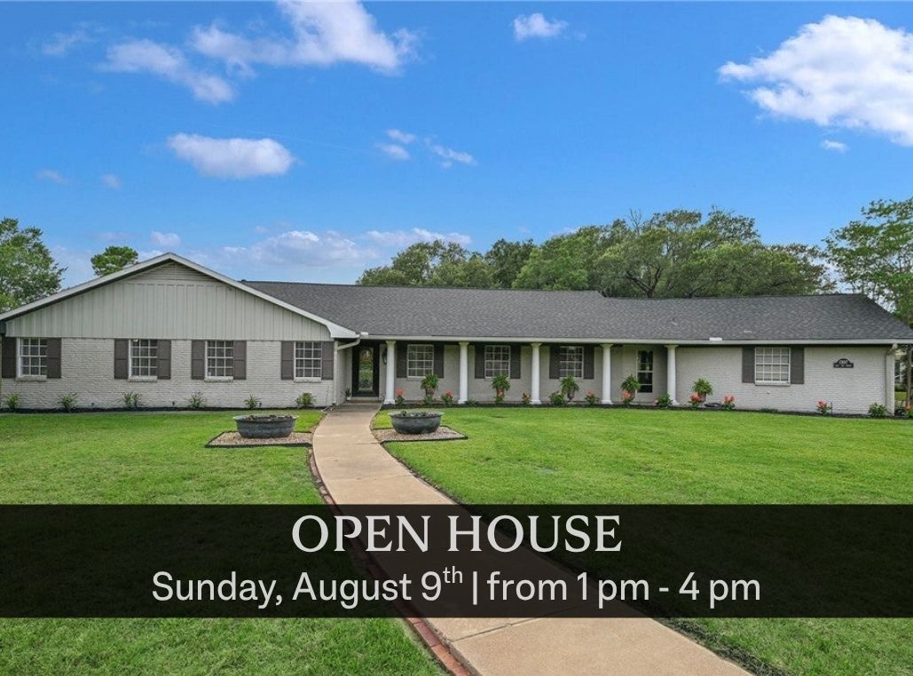Perfect Blend of Charm, Modern Updates, and Convenience