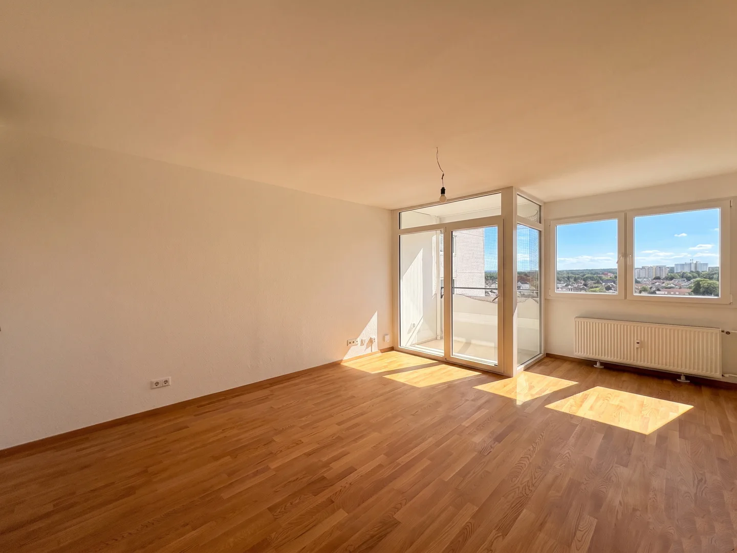 Erstbezug nach Kernsanierung: Moderne 2-Zimmer-Wohnung - Photo 4