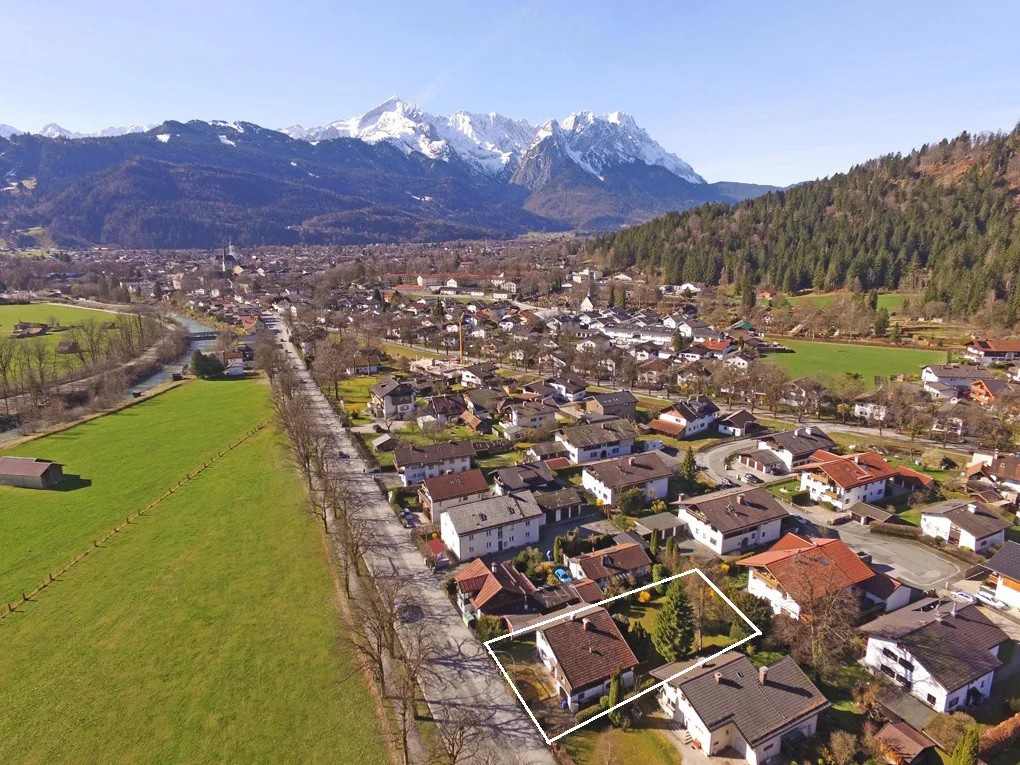 Grundstück mit Altbestand und hohem Baurecht in Garmisch-Partenkirchen