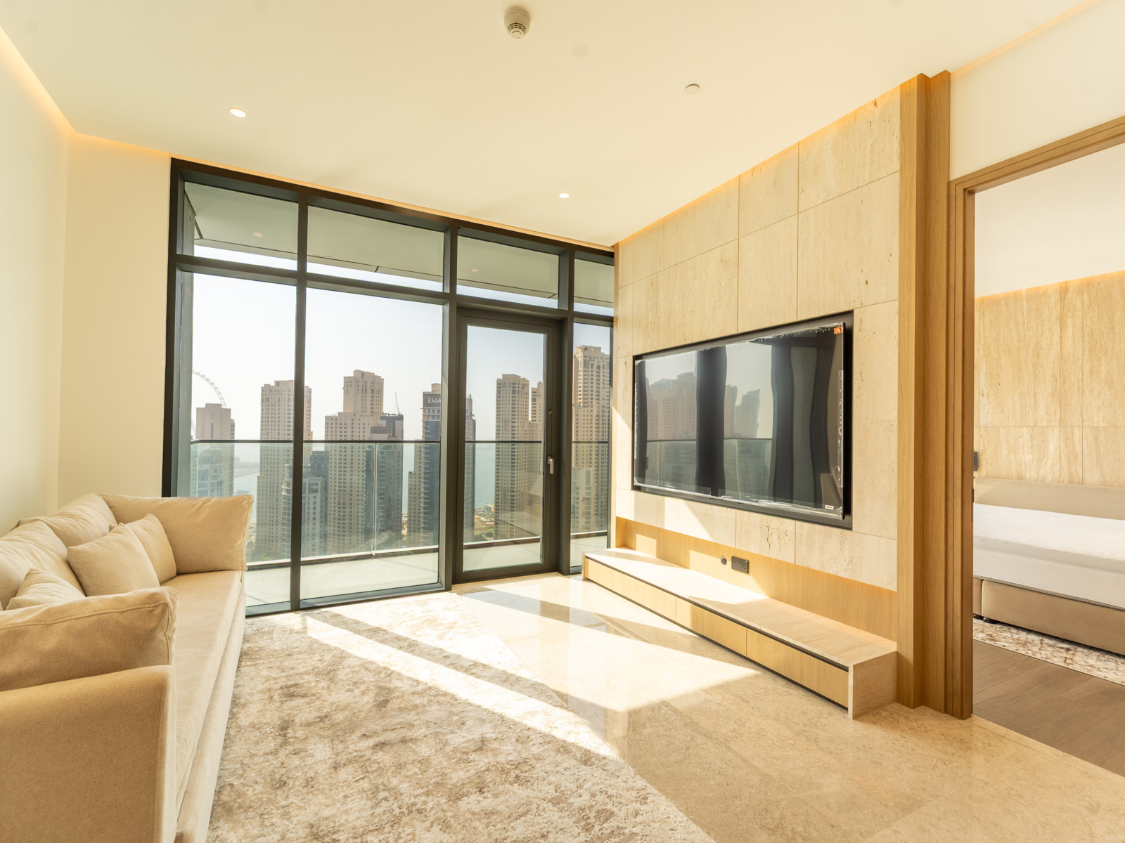 Luxury Living | Fully Upgraded | Full Marina View