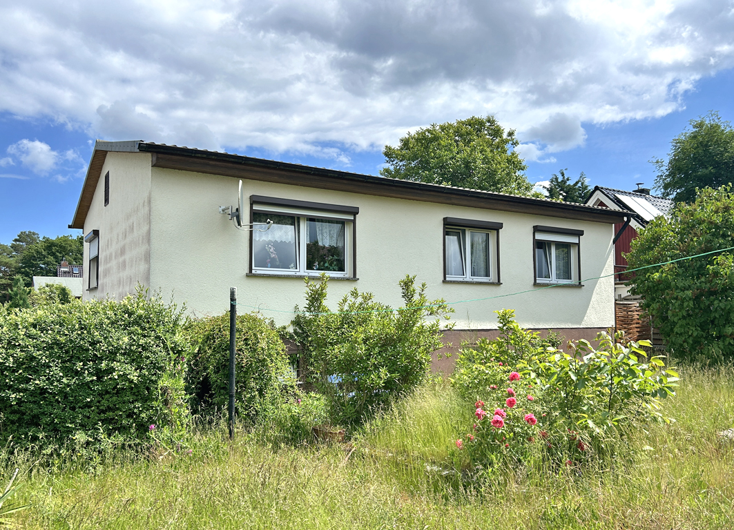 Ruhig gelegenes Sanierungshaus im Ostseebad Ückeritz