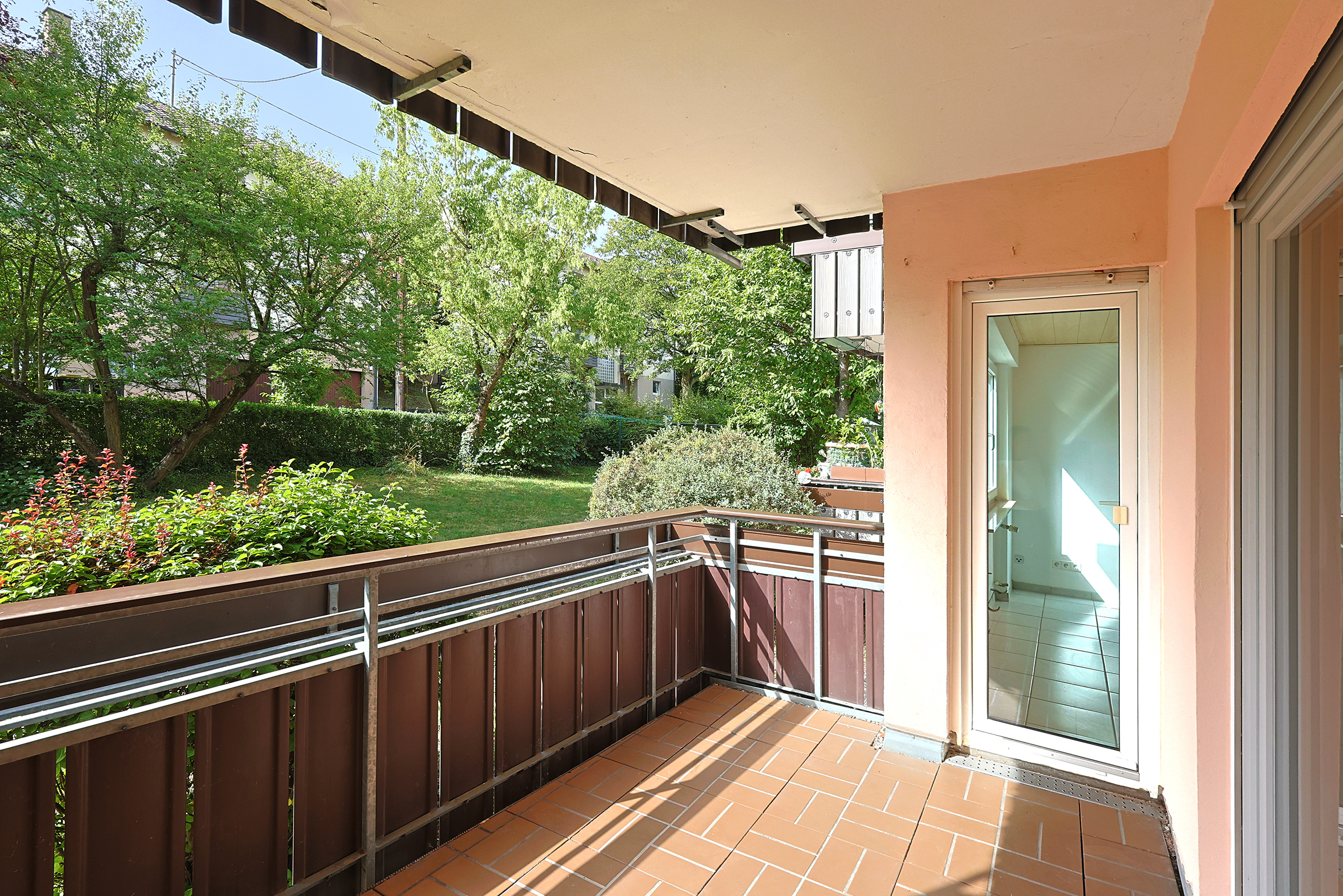 Charmante Erdgeschosswohnung mit Balkon und Home-Office-Potenzial