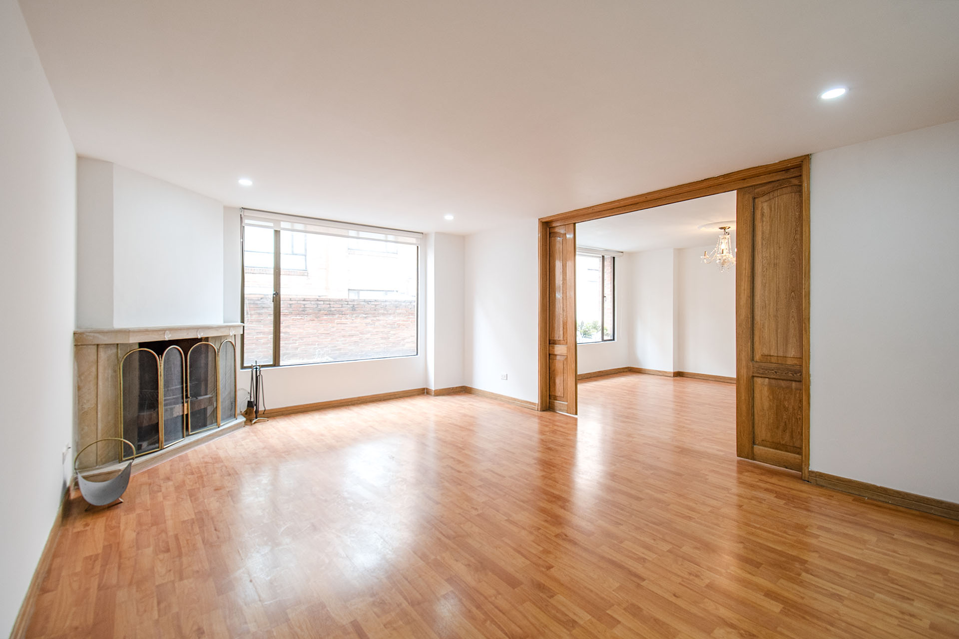 Apartamento amplio para arriendo en Santa Bárbara