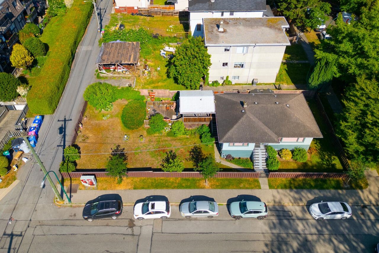 Rare 6,000 sqft Corner Lot in Hastings Sunrise
