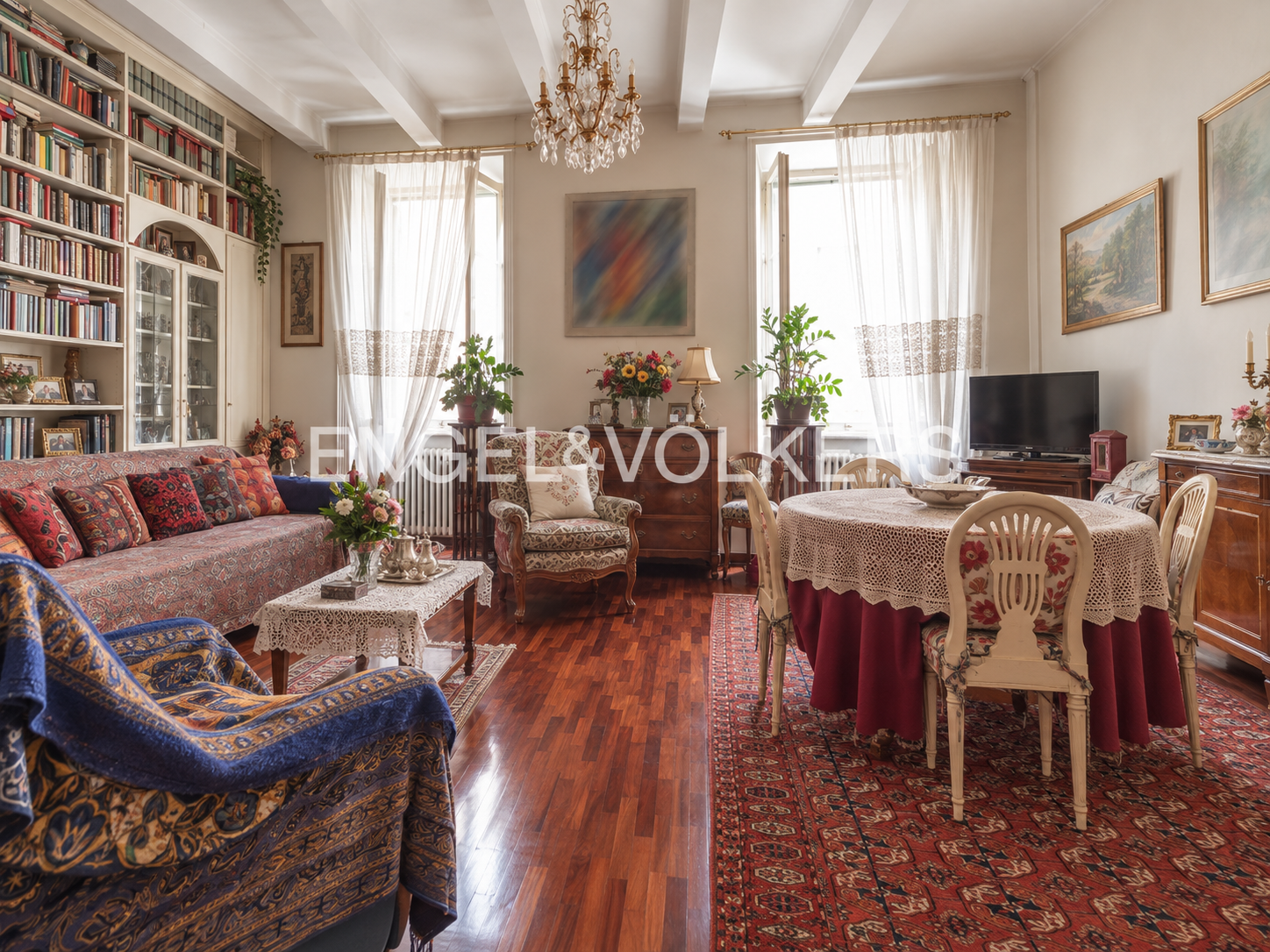Interesting apartment just steps from the Basilica of Saint Mary Major