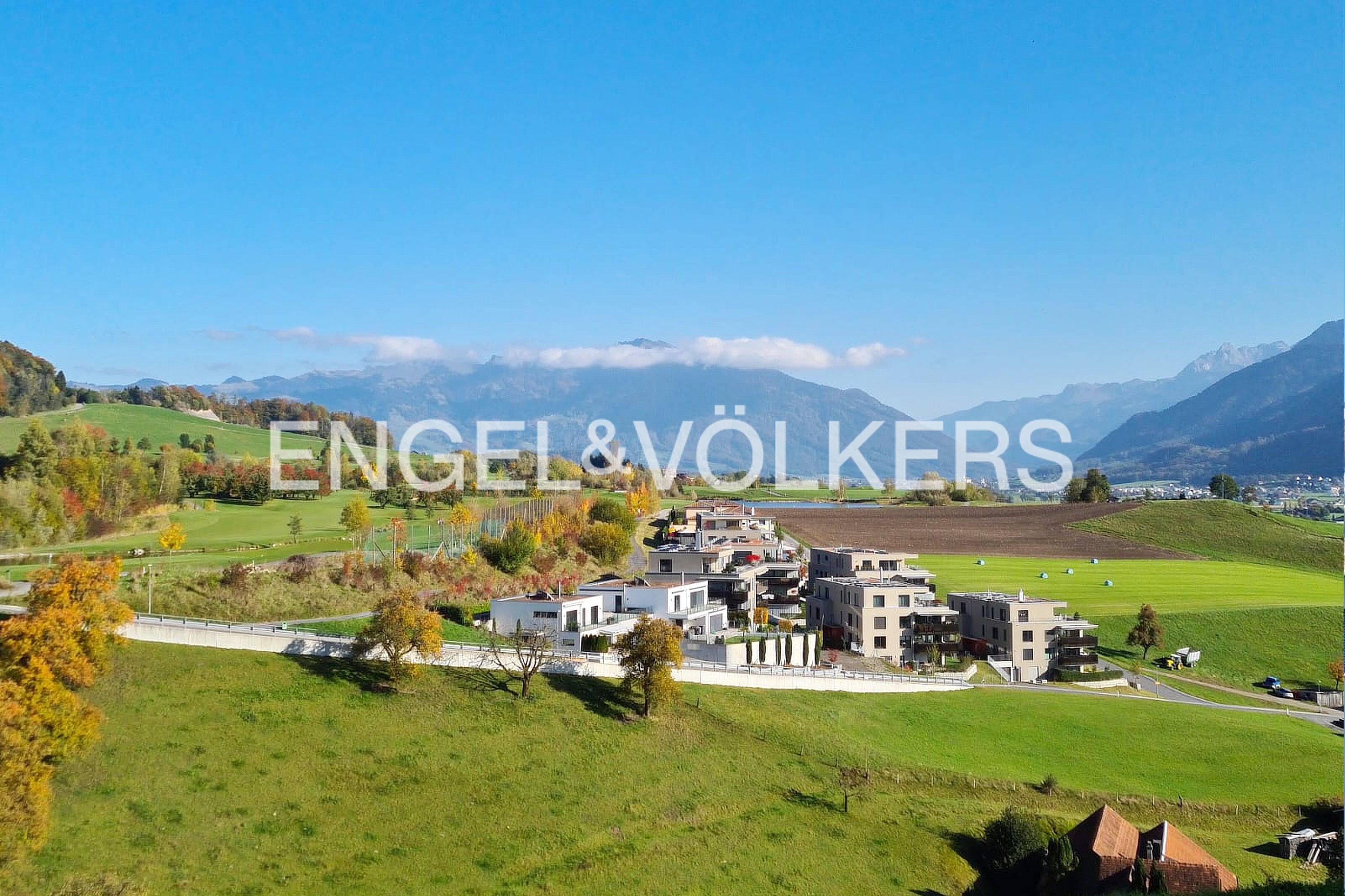 Living next to Golfpark Lake Zurich