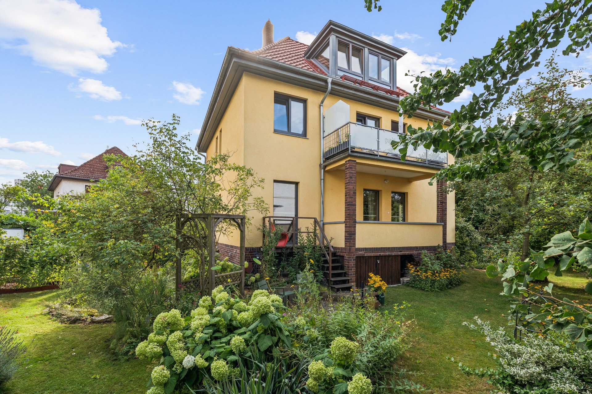 Stilvoller Klassiker in Bothfeld. Kapitalanlage mit Nießbrauch