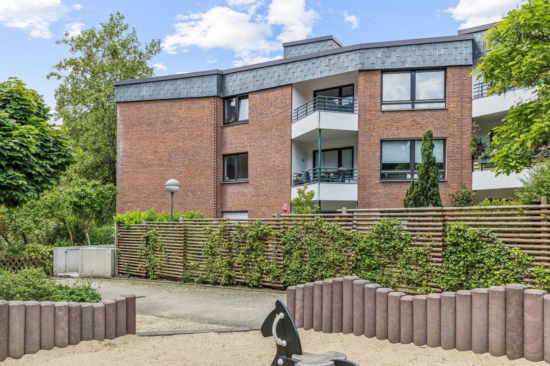 Helle 2-Raum-Wohnung in begehrter  Lage