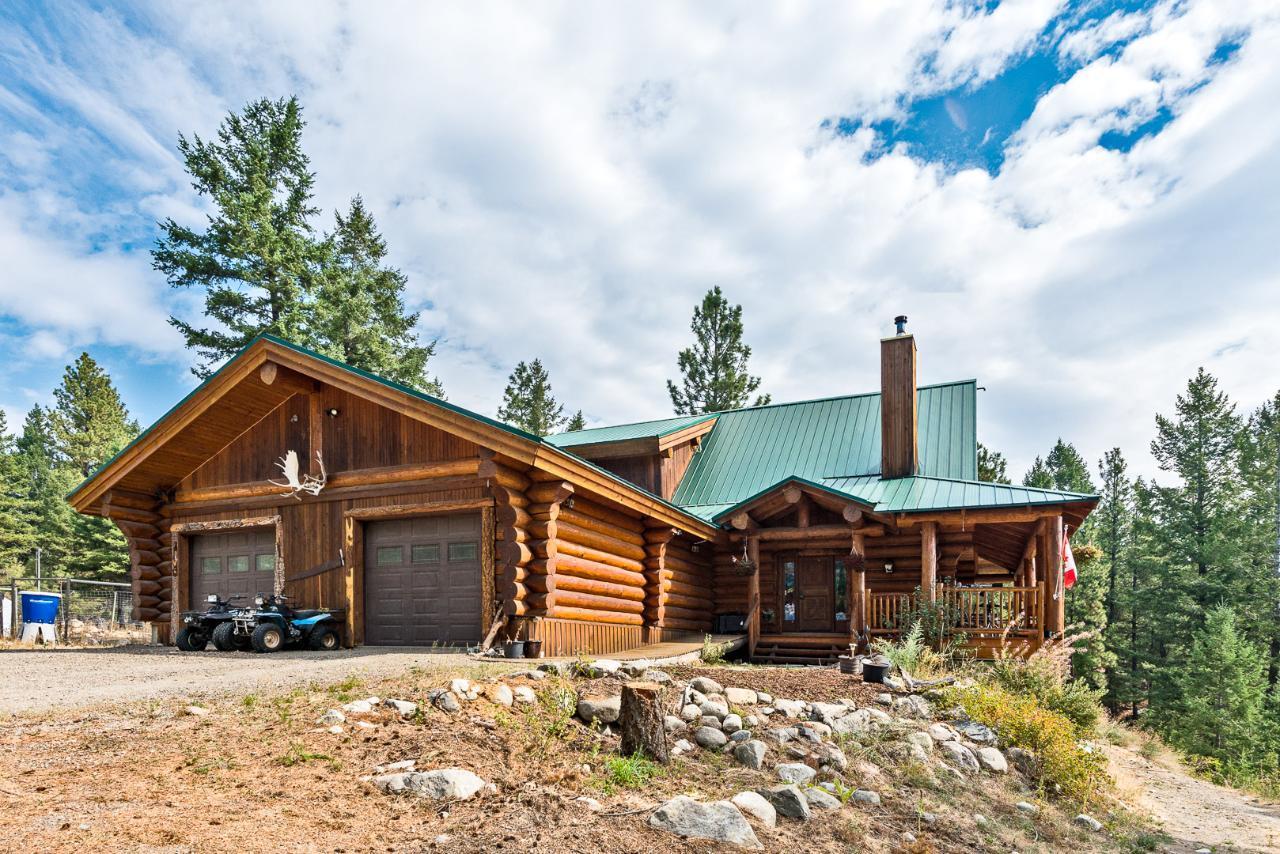 The Ultimate 10-Acre Mountain Retreat