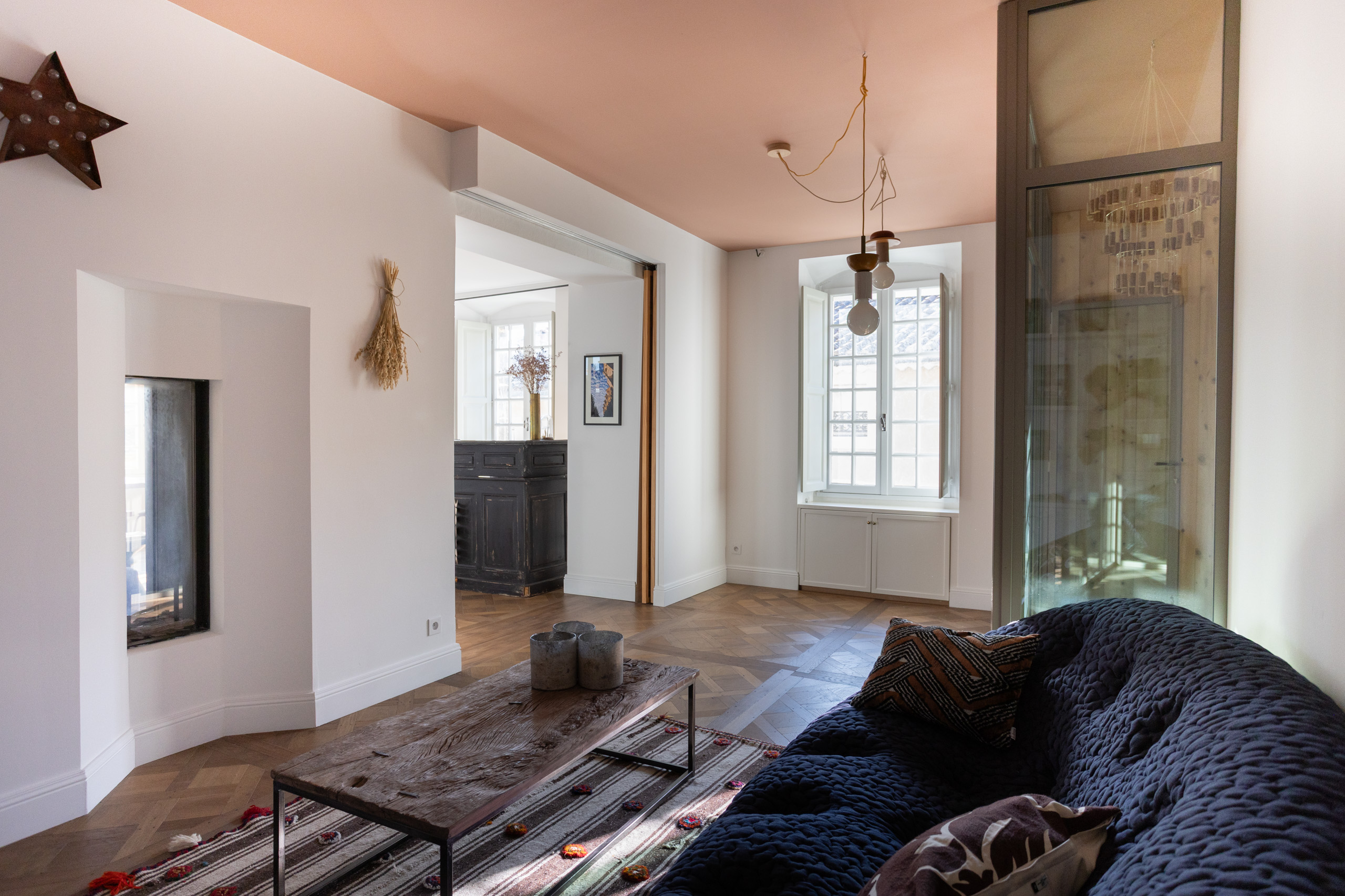 Exceptional renovated apartment – Terrace & panoramic views