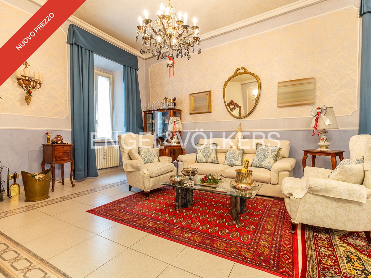 Liberty-style townhouse in Frascati